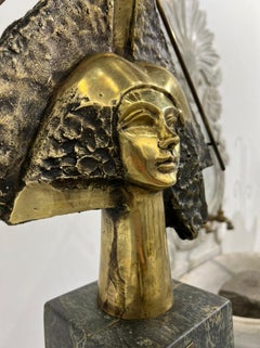 ""Pyramisa"" Skulptur aus Bronze und Marmor 23"" x 14,5"" in von Ibrahim Abd Elmalak