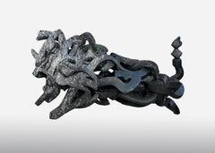 Abstrakte Skulptur „Black Bull“ 47" x 20" x 24" in von Ibrahim Khatab