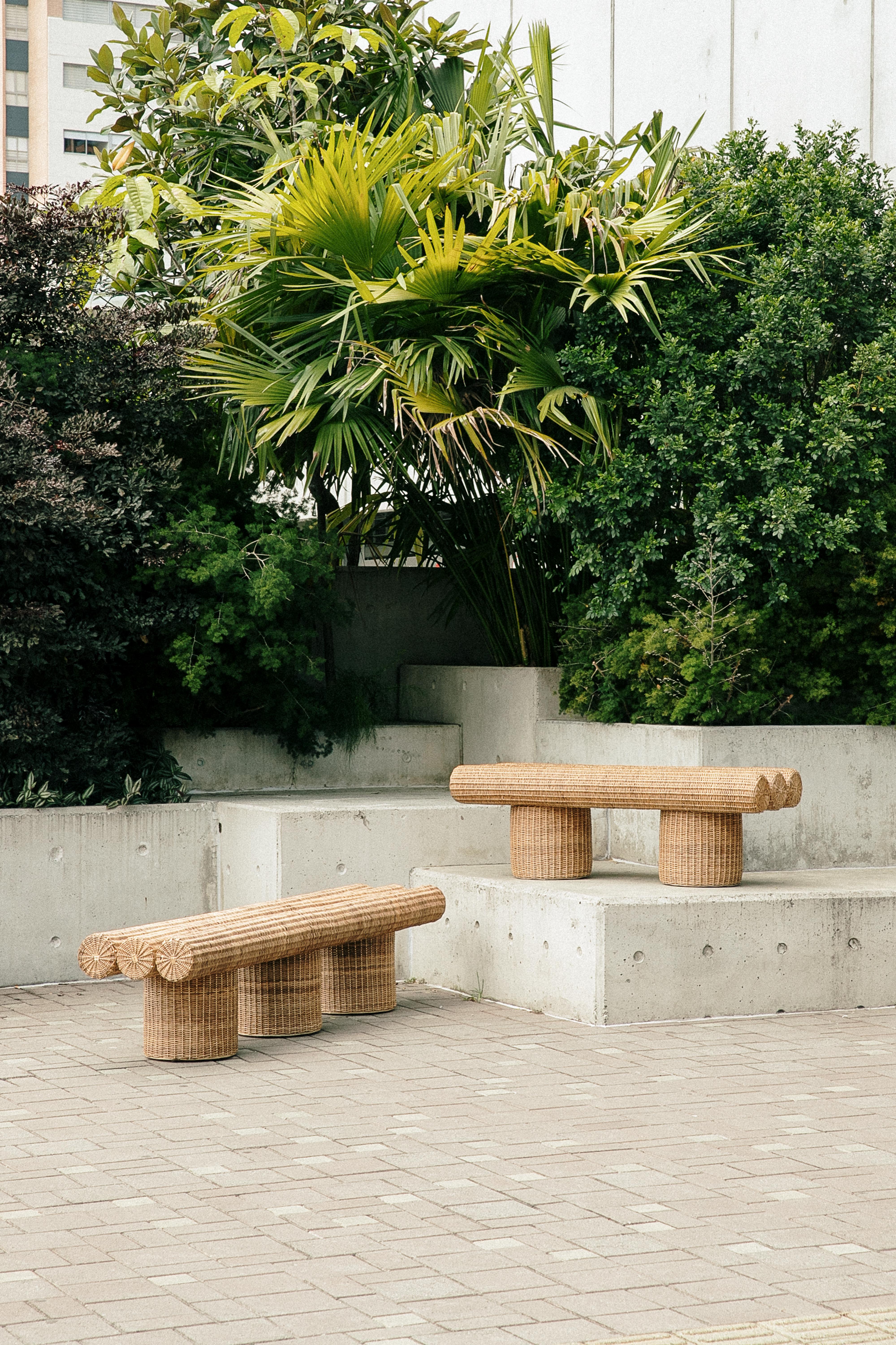 Ibuju 02 Medium Bench in Colombian Woven Yaré Natural Fiber by Fango Studio For Sale 10