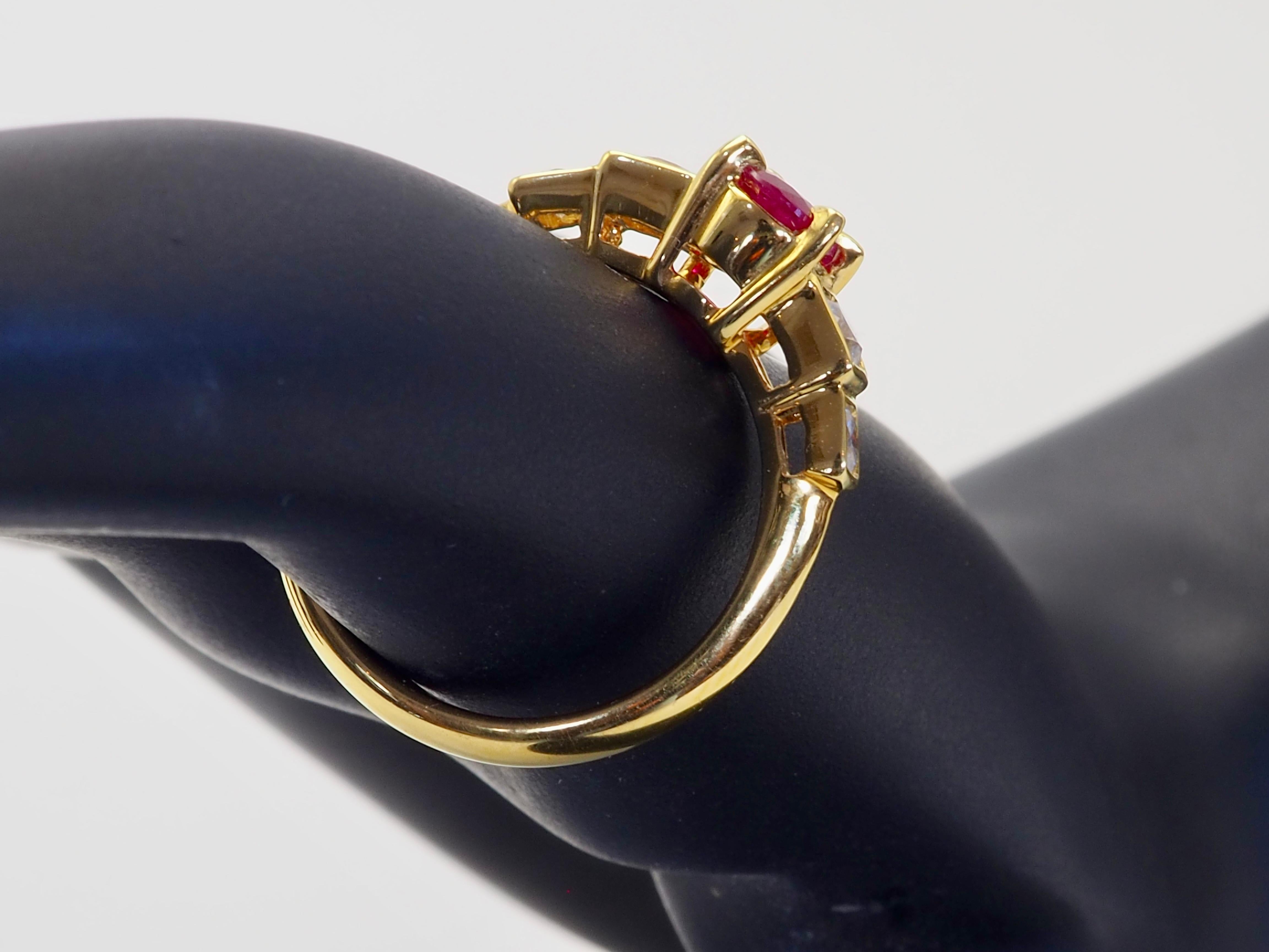 Anello ICA in oro 18K con rubino Myanmar ovale da 1,05ct e diamante Brilliante da 0,38ct in vendita 5