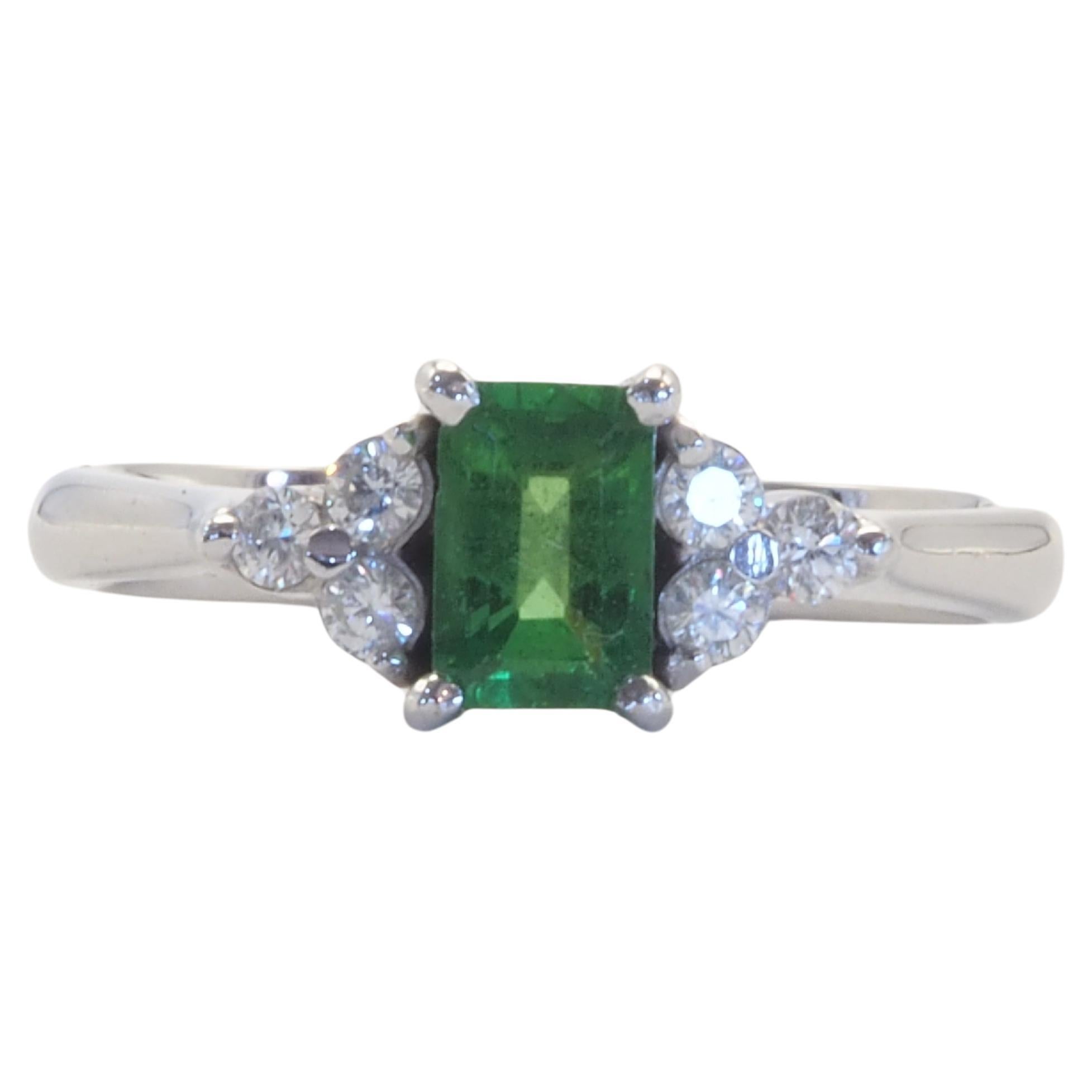 ICA 18K White Gold 0.43ct Octagon Vivid Green Tsavorite & 0.15ct Diamond Ring