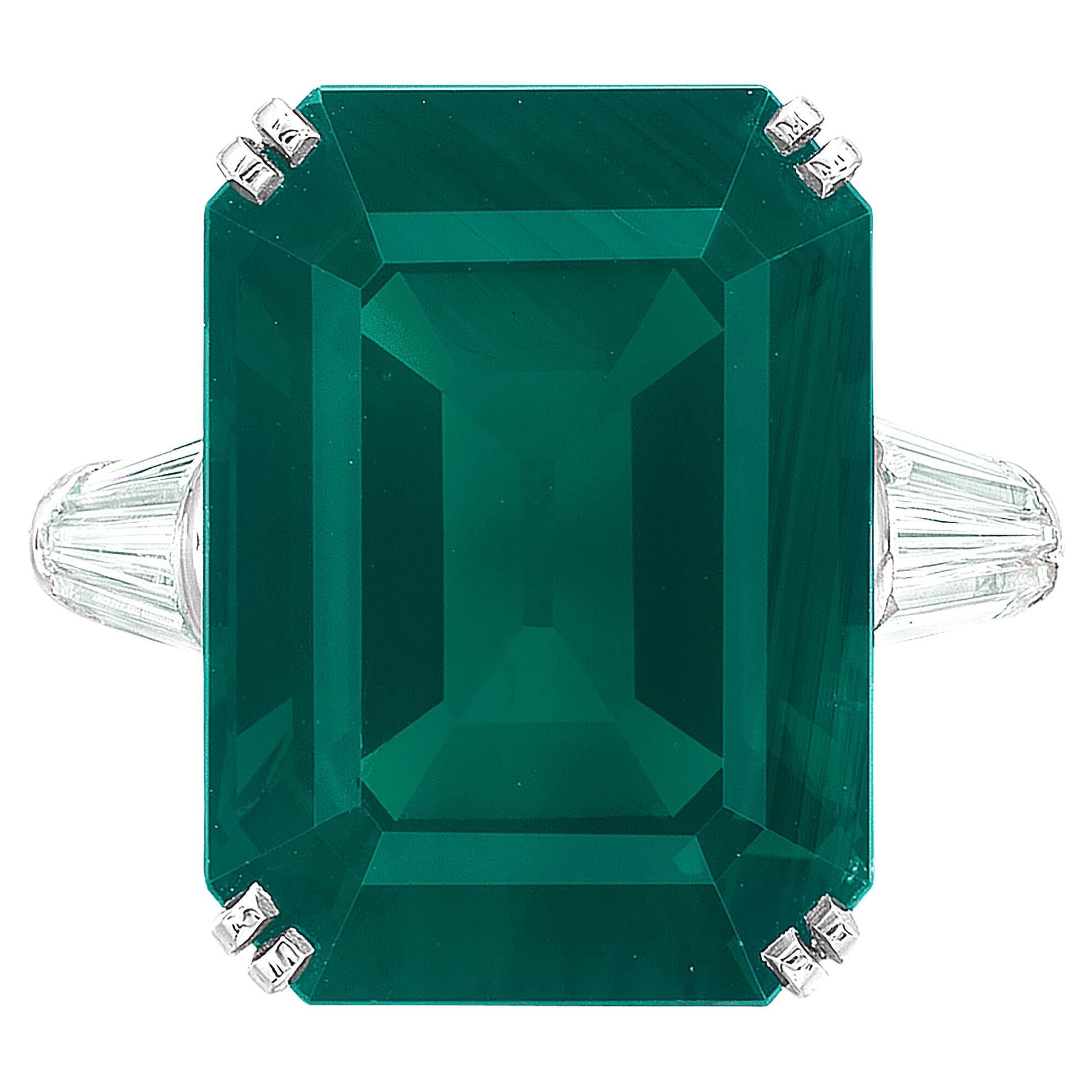 ICA Certified 15 Carat Vivid Green Emerald Diamond Ring