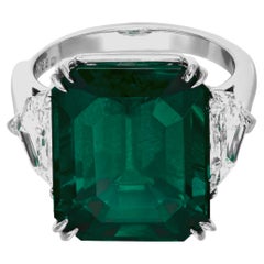 ICA Certified 15.36 Carat Green Emerald Diamond Ring