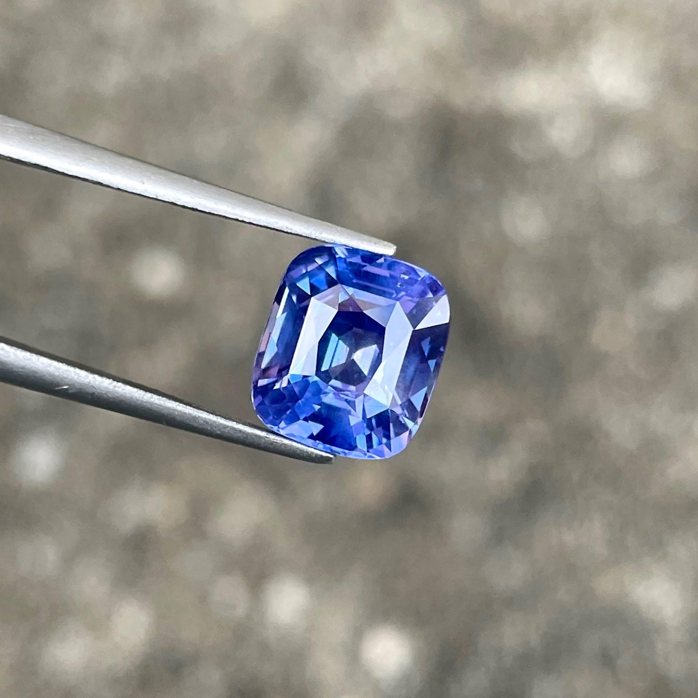 ICA Certified 4.03 Carat Color Change Loose Sapphire Cushion Cut Sri Lankan Gem en Nuevo estado para la venta en Bangkok, TH