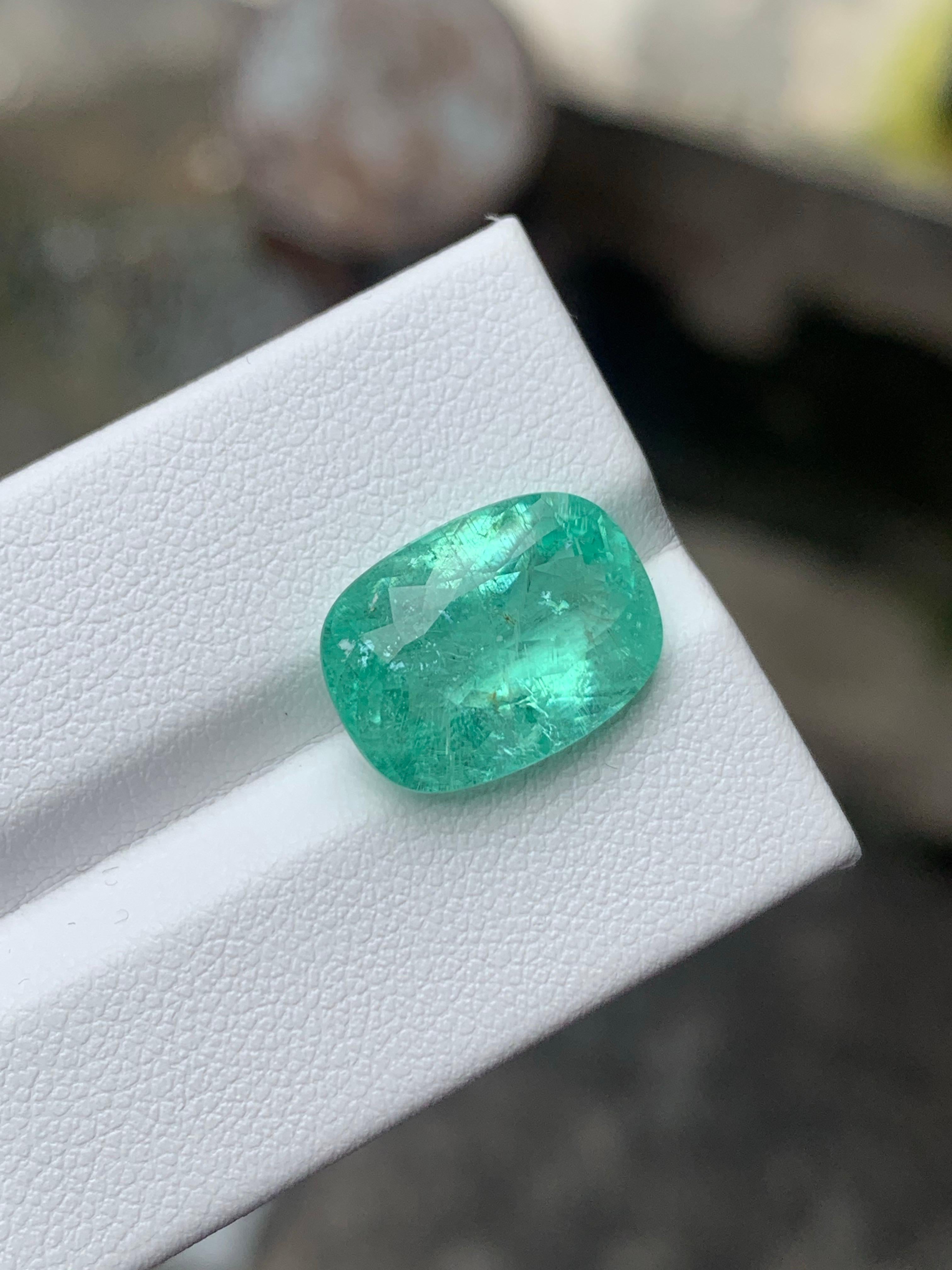 ICA Certified 7.37 Carat Natural Loose Paraiba Tourmaline Cushion Shape Gemstone (pierre précieuse en forme de coussin) Unisexe en vente