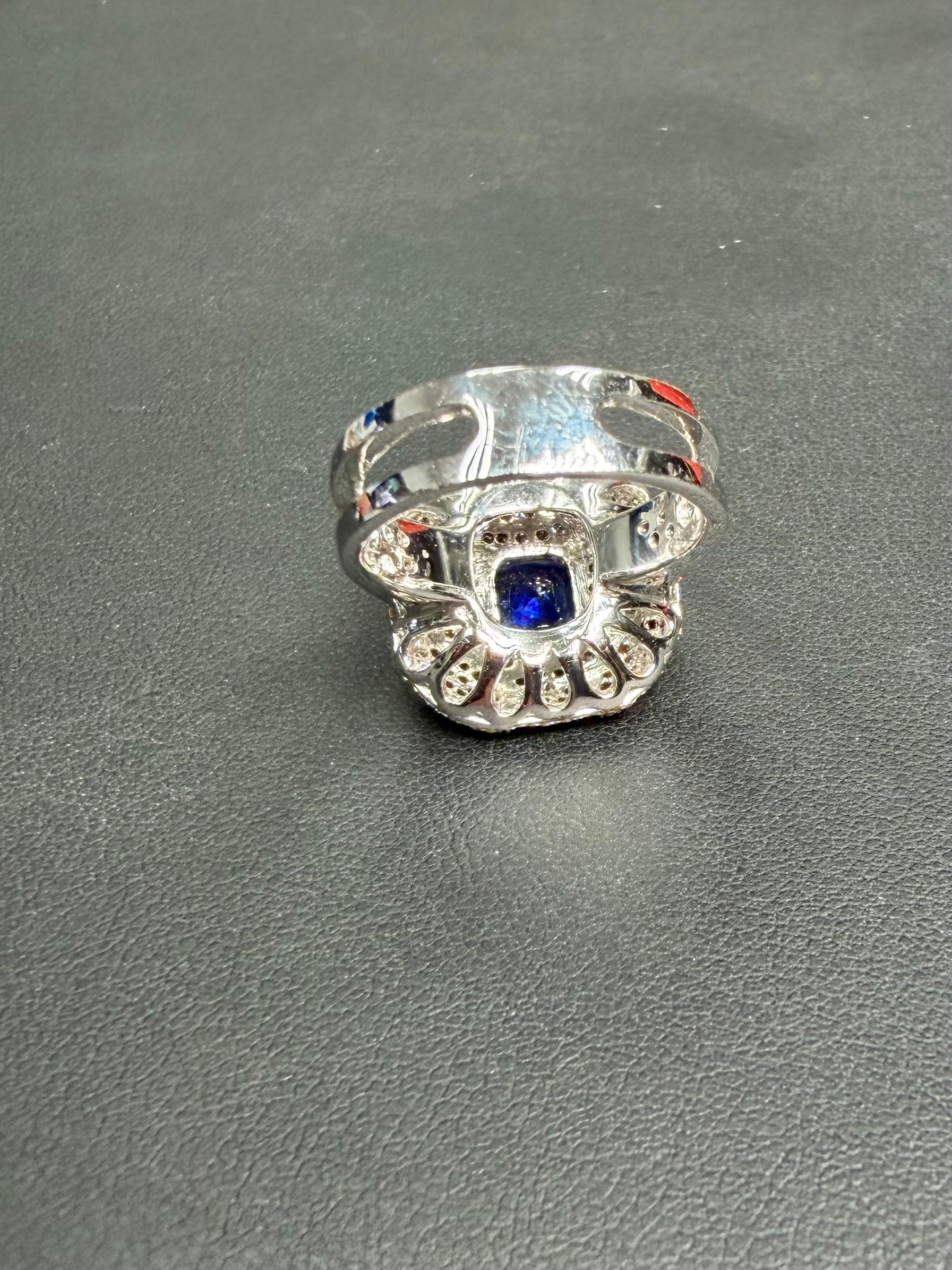 ICA-zertifizierter natürlicher Ceylon-Saphirring mit erhitztem Saphir, weiße und ausgefallene gelbe Diamanten im Angebot 1