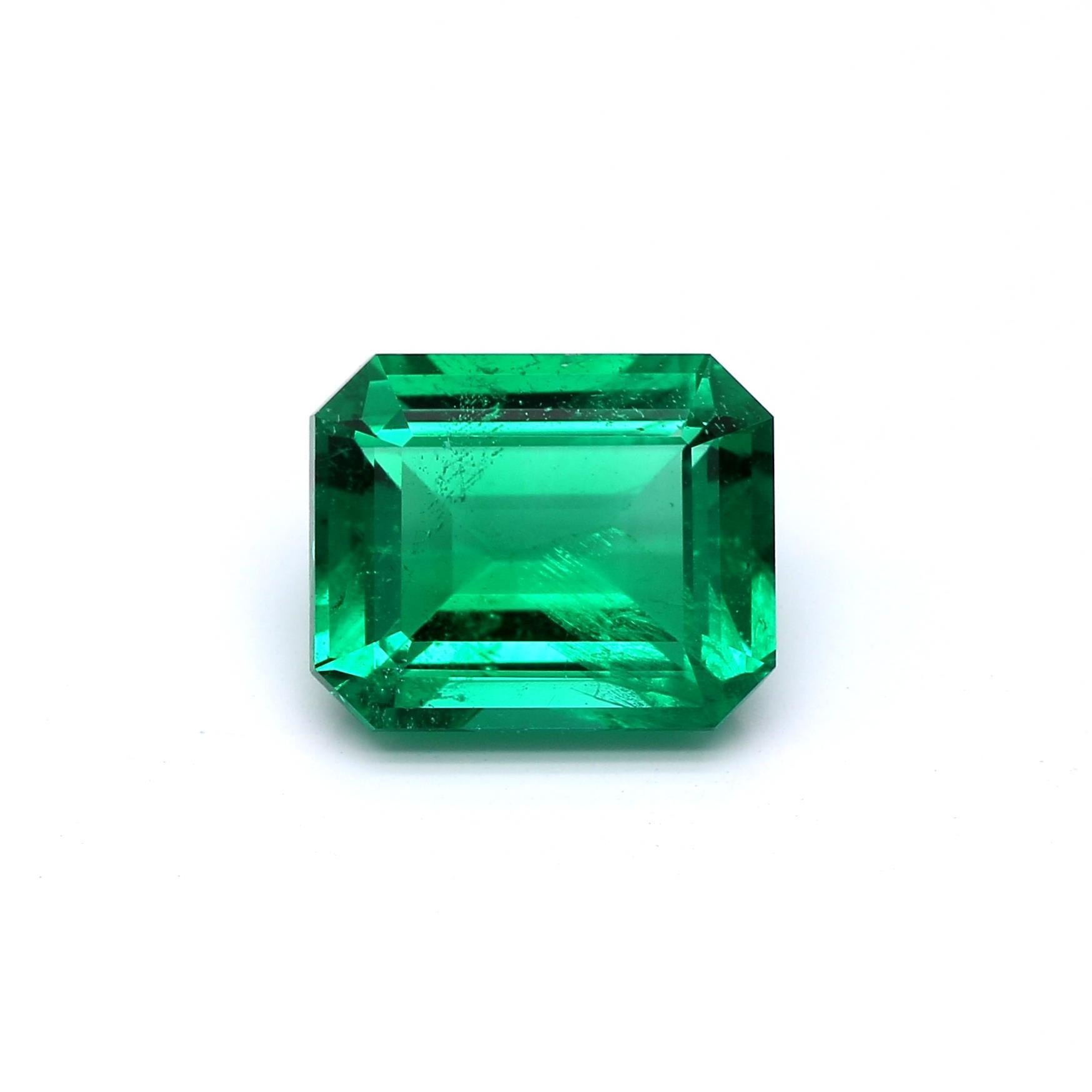 Modern Certified 3 Carat No Oil Green Zambian Emerald Diamond Cocktail Platinum Ring