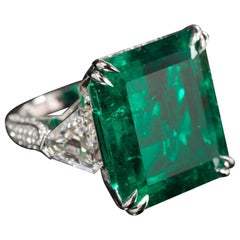 IGI Certified 5 Carat Natural Emerald Trillion Diamond 