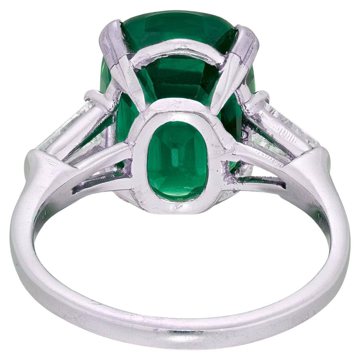 Contemporary ICA LAB 3.12 Vivid Green Cushion Emerald Diamond Platinum Ring For Sale