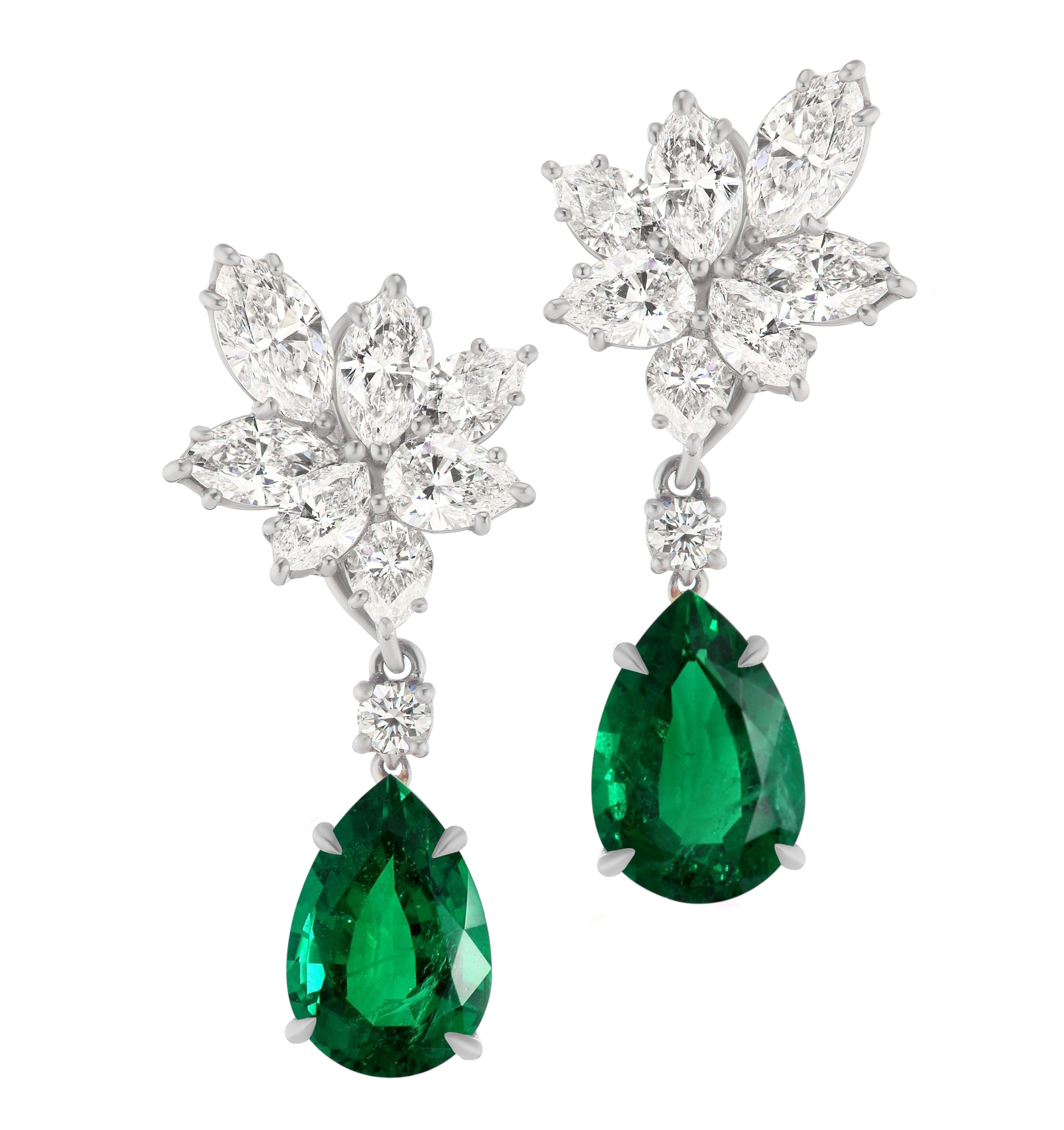 IGI Antwerp 7.26 Carat Emeralds and Pear Cut Marquise Diamond Dangle Earrings In New Condition In Rome, IT