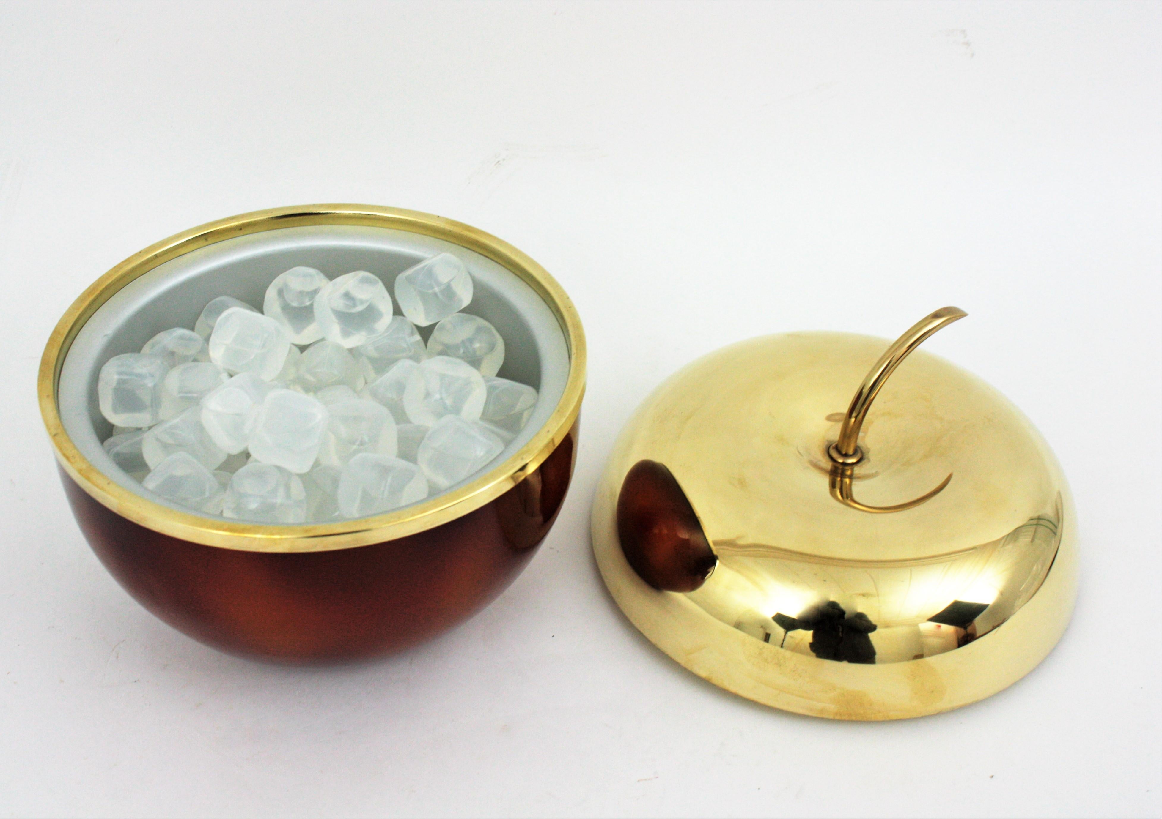 Ice Bucket Apple Shaped in Faux Carey and Metal, Mauro Manetti Style In Good Condition For Sale In Barcelona, ES