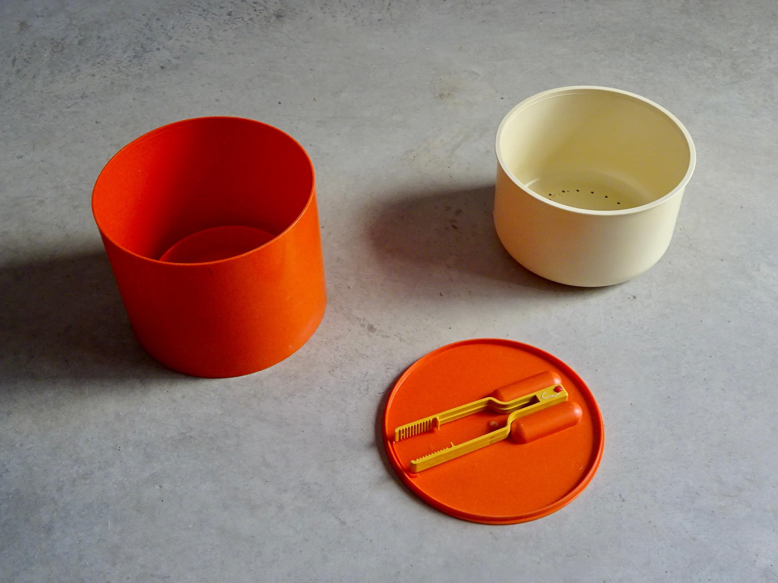 Late 20th Century Ice bucket “Eva” designed by Jorge Zalszupin, Brazil 1970s. For Sale