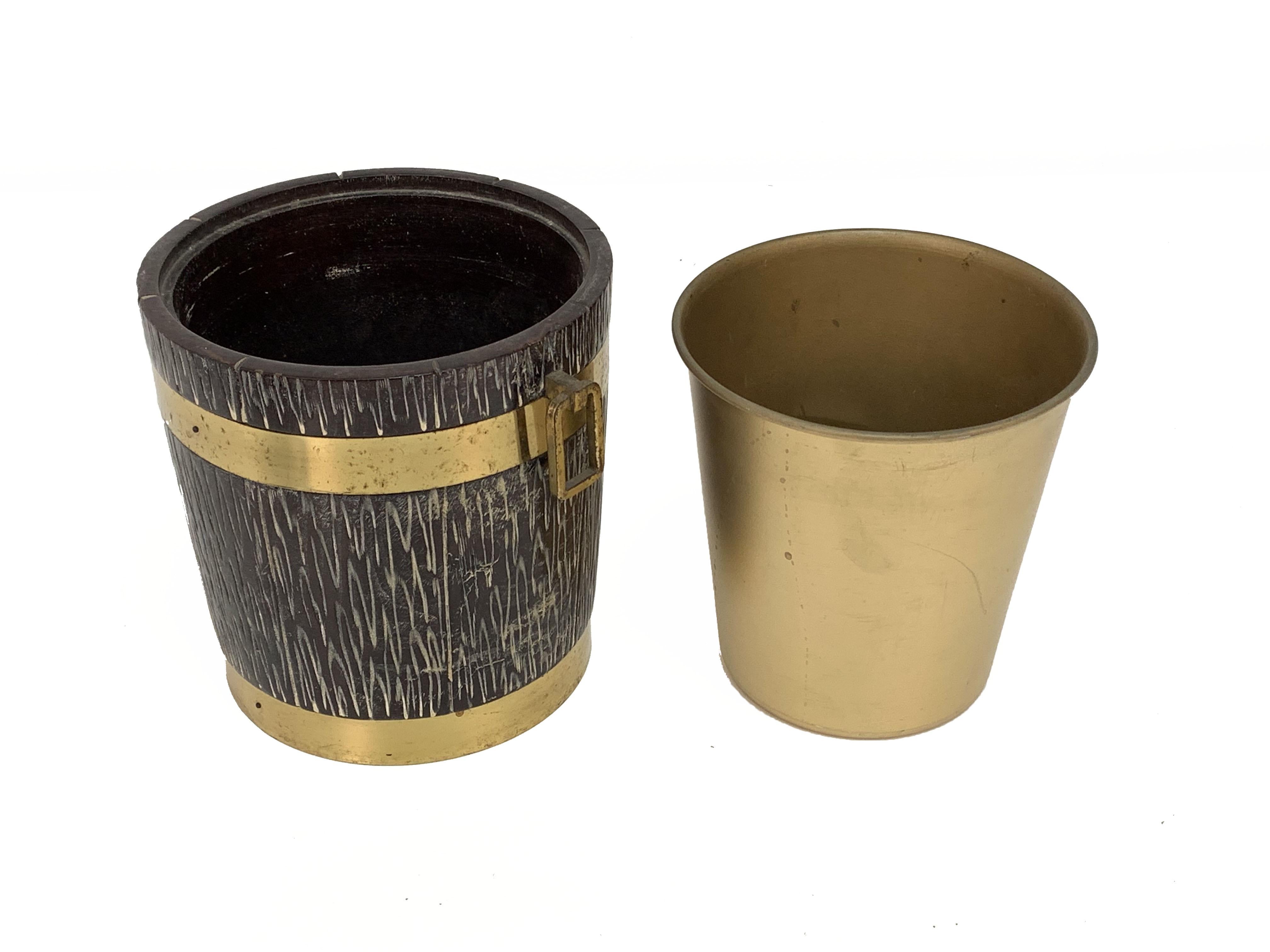 Ice Bucket for Macabo in Carved Wood and Brass, Italy 1950s by Aldo Tura 2