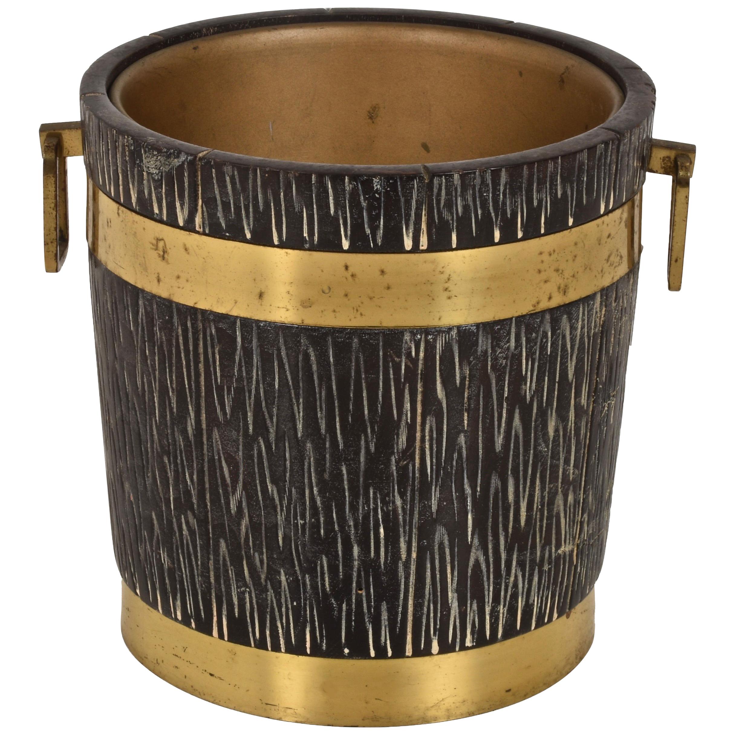 Ice Bucket for Macabo in Carved Wood and Brass, Italy 1950s by Aldo Tura