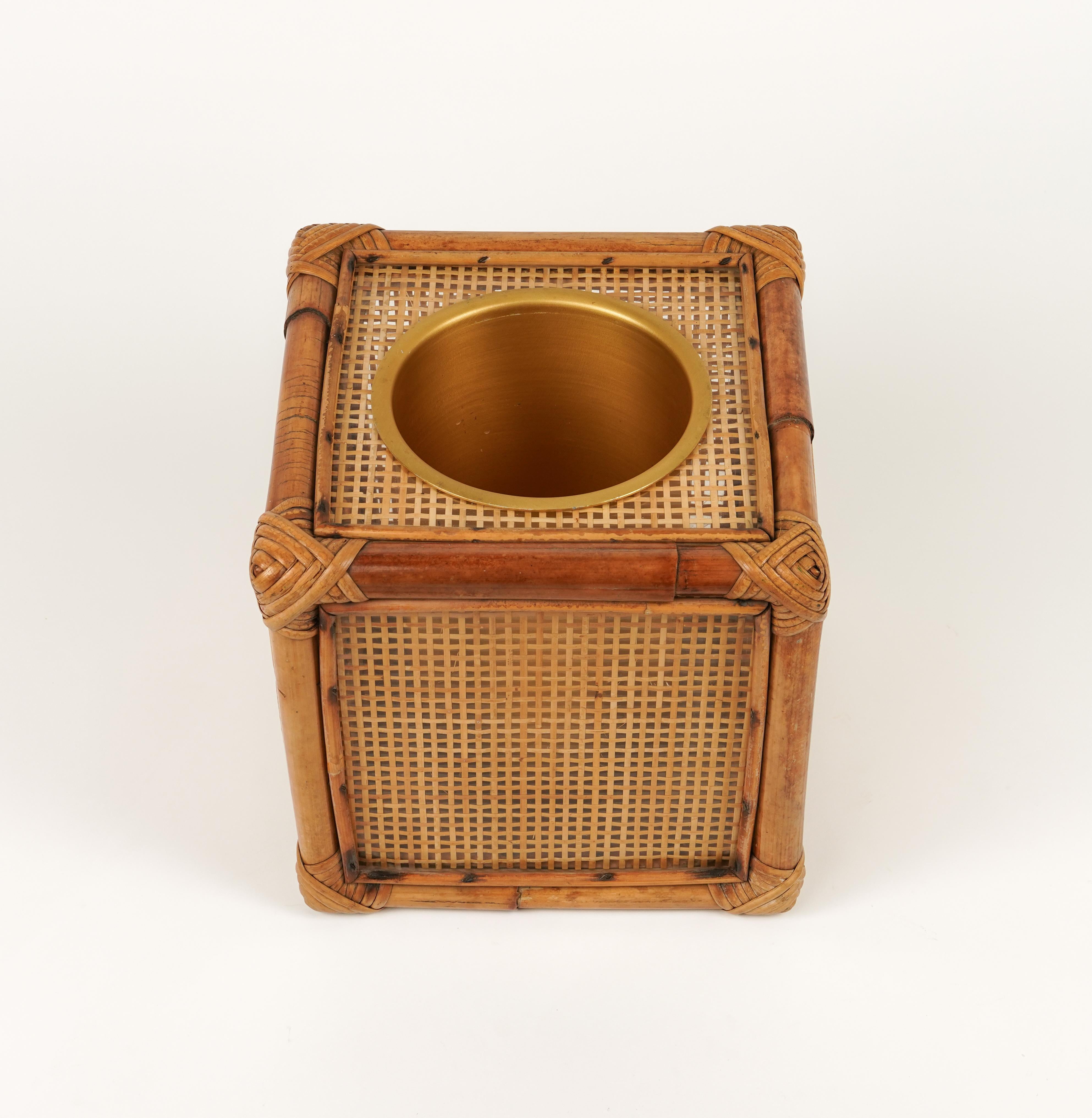 Ice Bucket in Bamboo, Rattan and Lucite Christian Dior Style, Italy 1970s For Sale 1