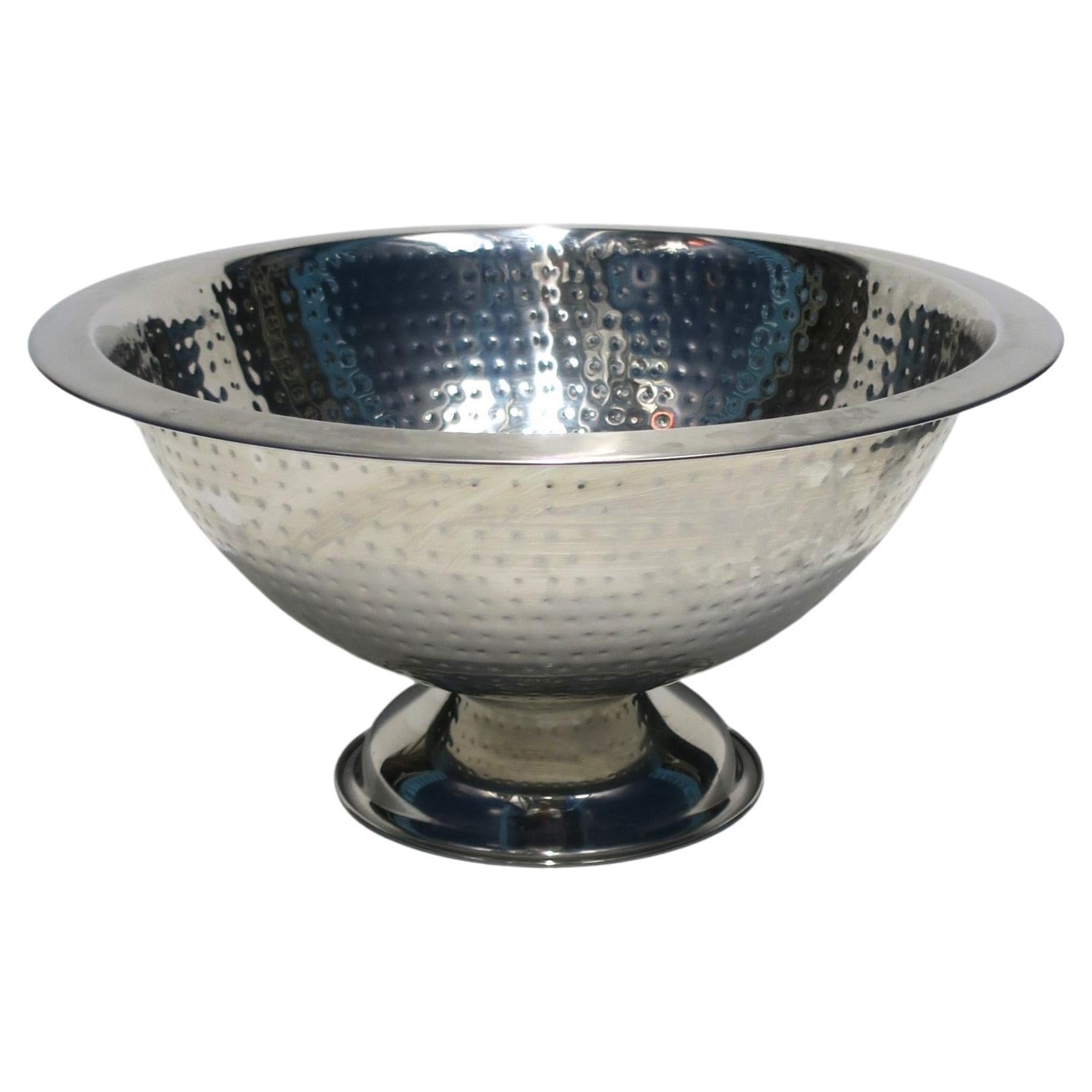 Champagne Wine Cooler or Ice Bucket Urn Form For Sale