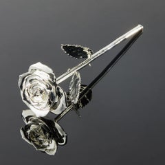 Ice Castle, Glossy Lacquer Real Rose in 24k Gold with LED Display