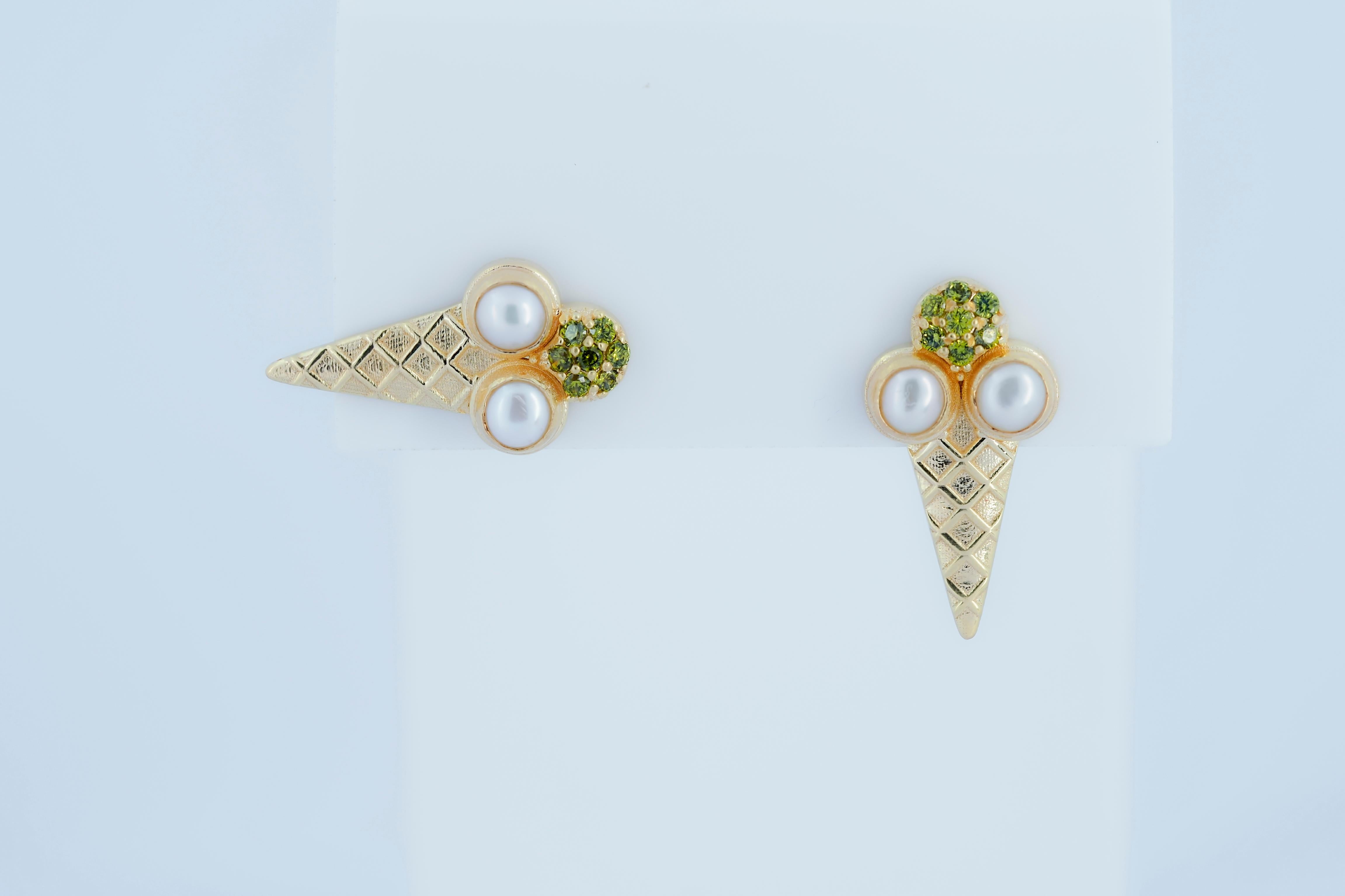 Ice cream funny earrings studs with peridots and pearls in 14k gold. For Sale 2