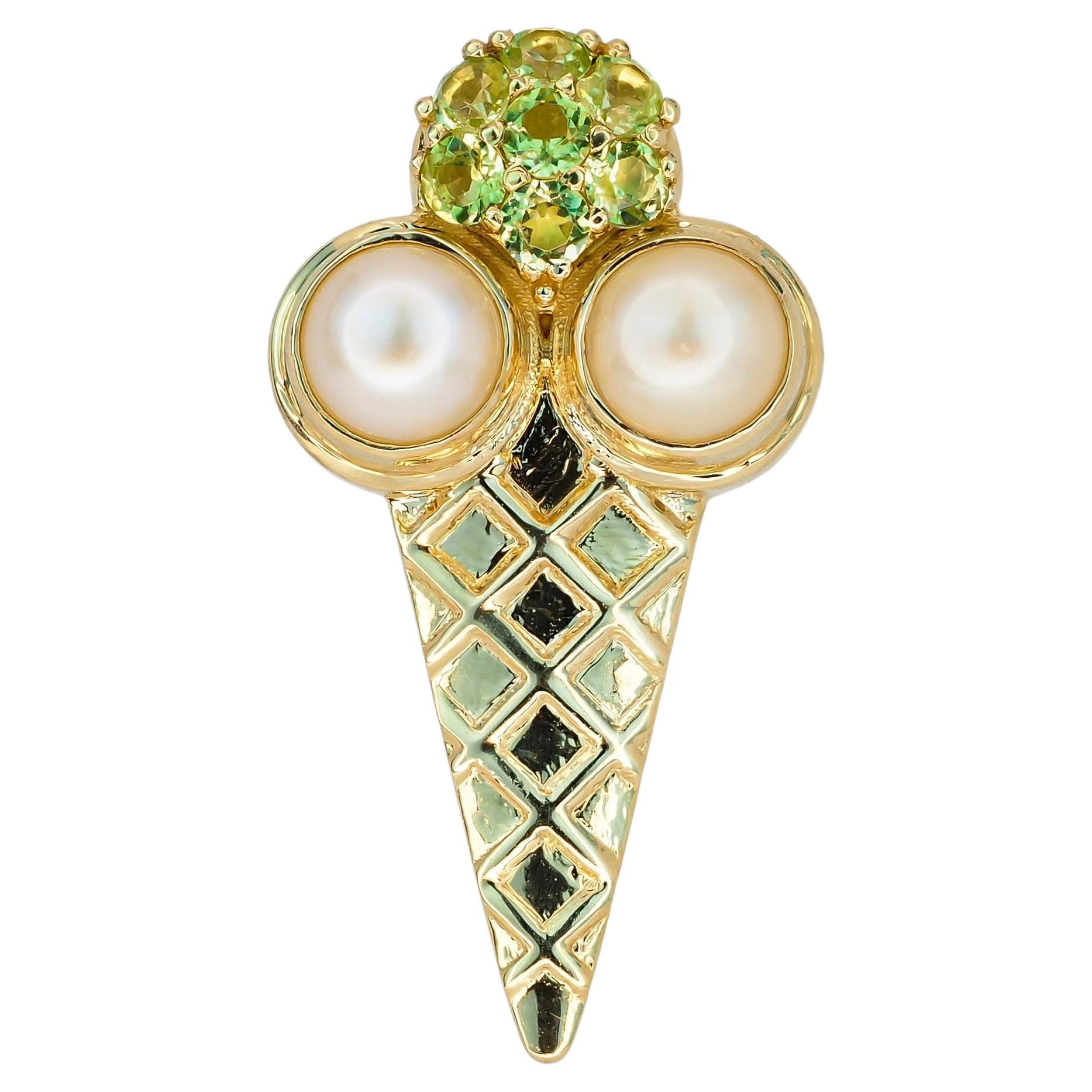 Ice cream pendant with pearl, peridots.
