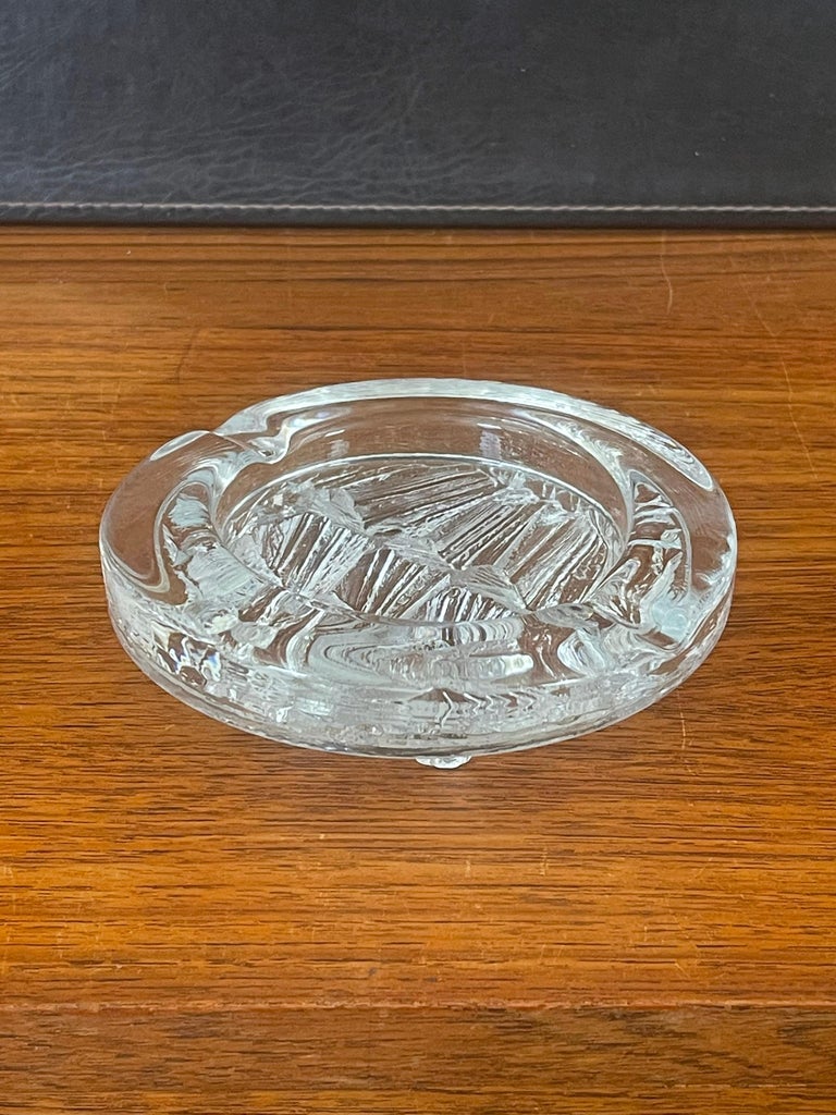 Ice Crystal Cigar Ashtray For Sale at 1stDibs