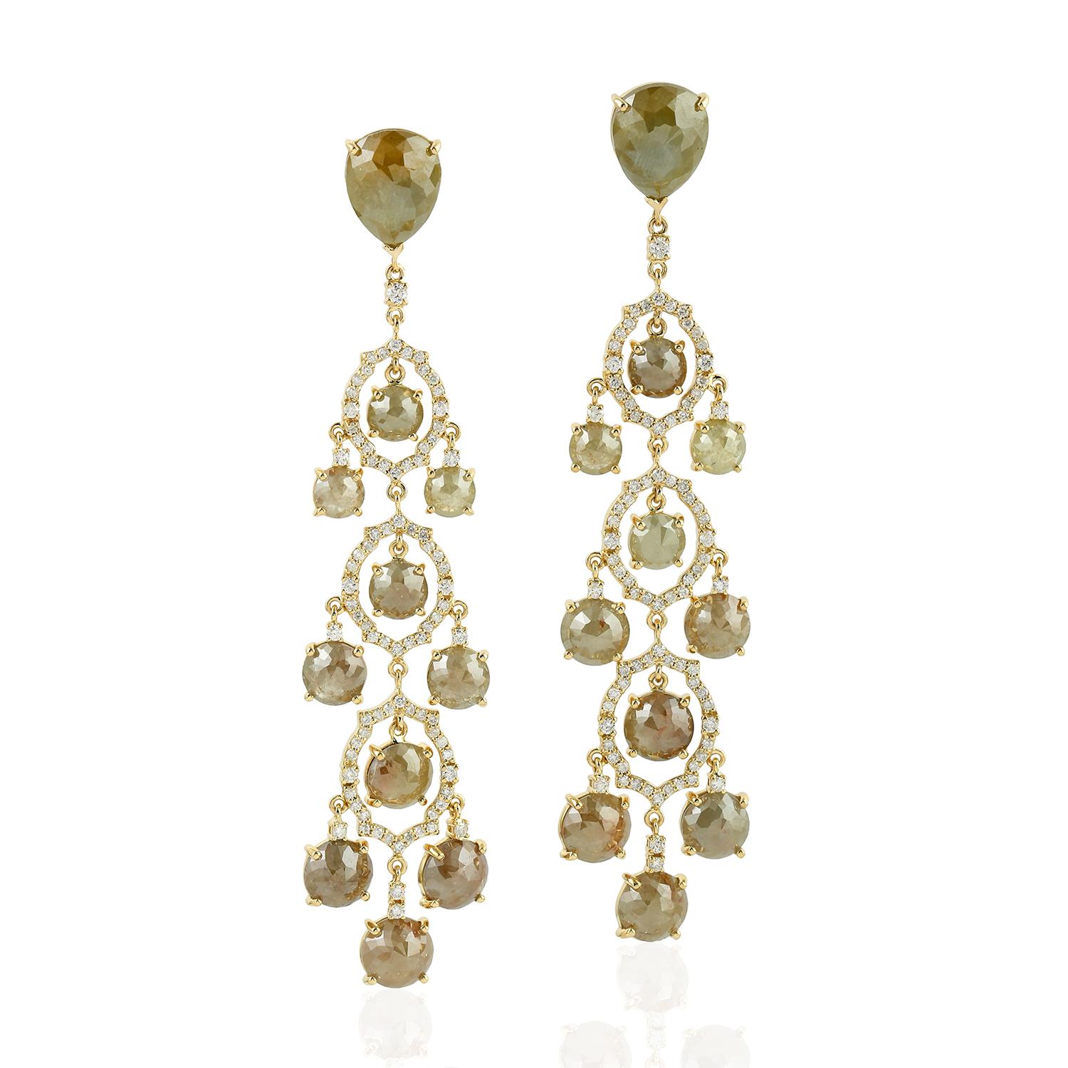 Mixed Cut Ice Diamond Chandelier Earrings Made In 18k Yellow Gold For Sale
