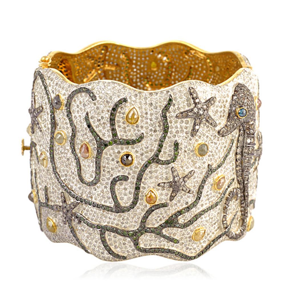 Eis-Diamant-Manschettenarmband mit Meeresleben-Design aus 18 Karat Gold und Silber (Gemischter Schliff) im Angebot
