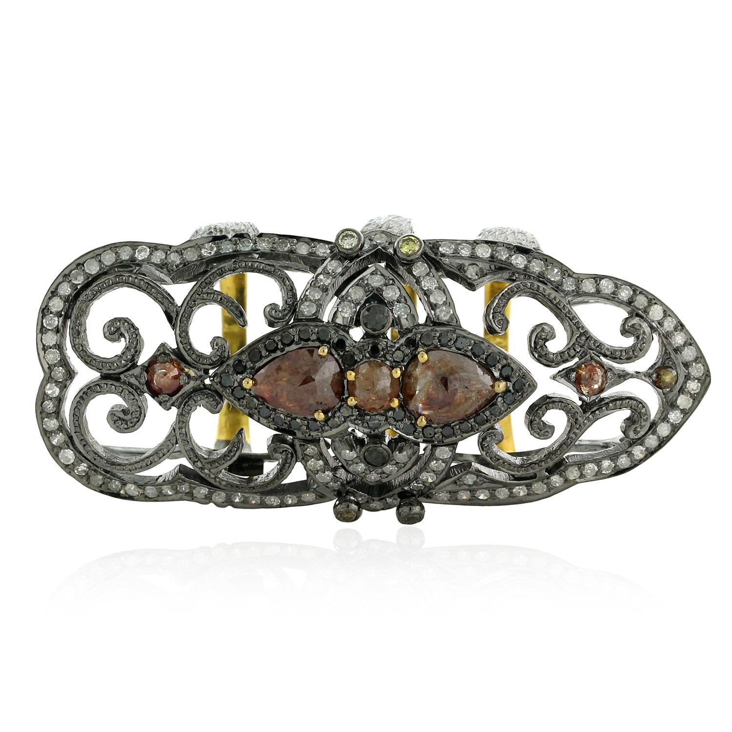 Ice Diamond Knuckle Ring with Filigree Work & Pave Diamonds in 18k Gold & Silver In New Condition For Sale In New York, NY