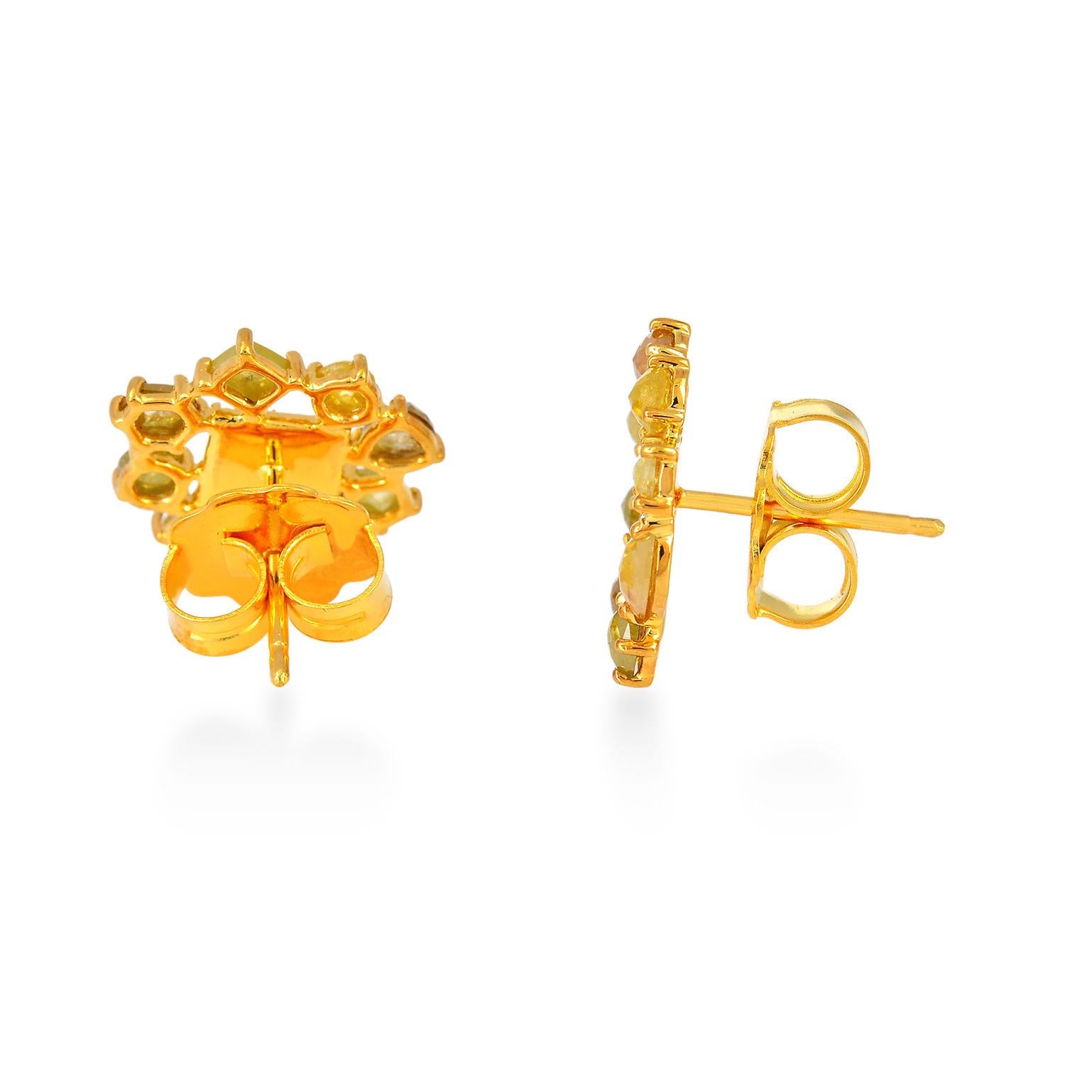 Ice Diamond Minimal Ohrstecker mit Pave Diamanten aus 18k Gelbgold (Kunsthandwerker*in) im Angebot