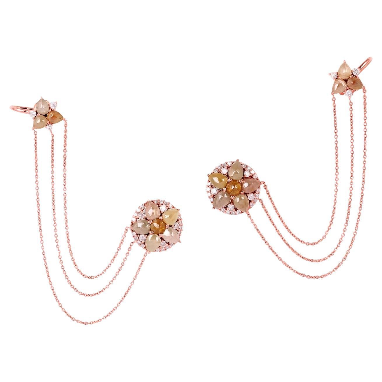 Ohrringe in 18 Karat Gold mit Eis-Diamanten in Blumenform mit Kette im Angebot