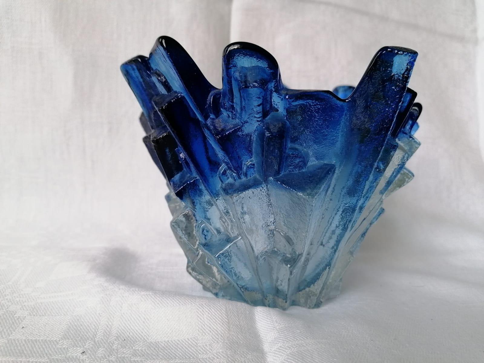 Handblown midcentury blue/clear vase designed by Tapio Wirkkala in the 1960s for Humppila.