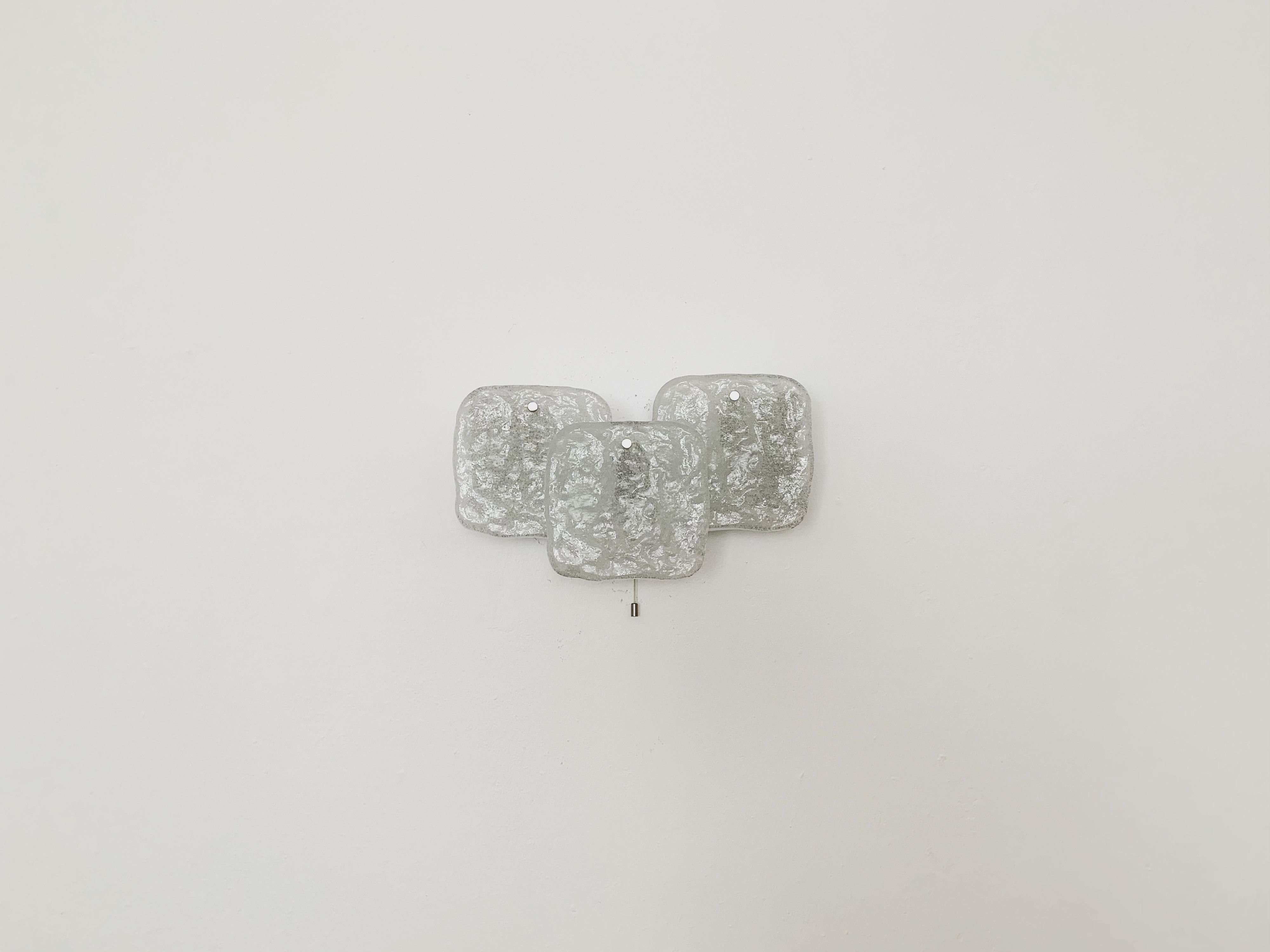 Lámpara de pared de cristal Ice de J.T. Kalmar Moderno de mediados de siglo en venta