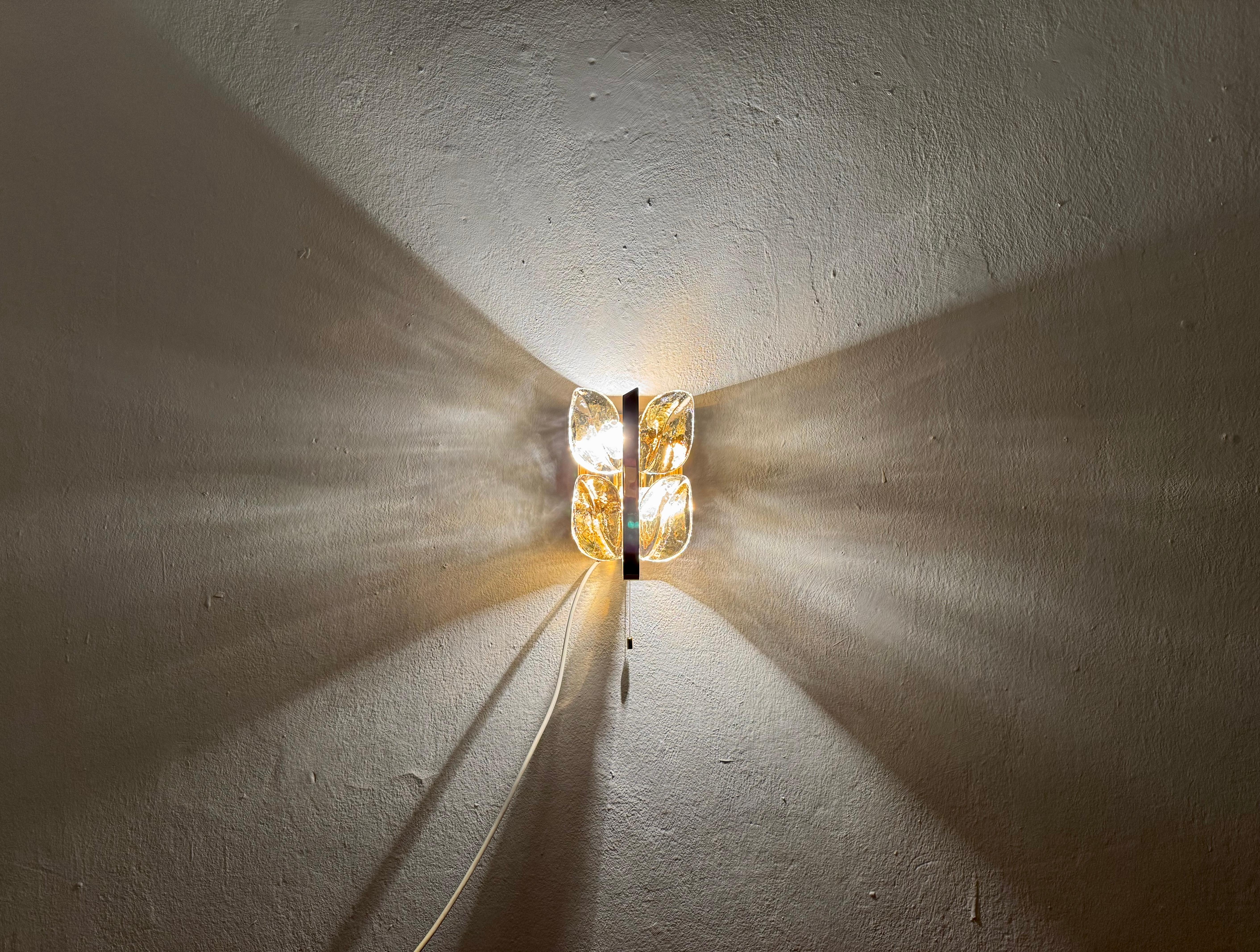 Lámpara de pared de cristal Ice de J.T. Kalmar Metal en venta