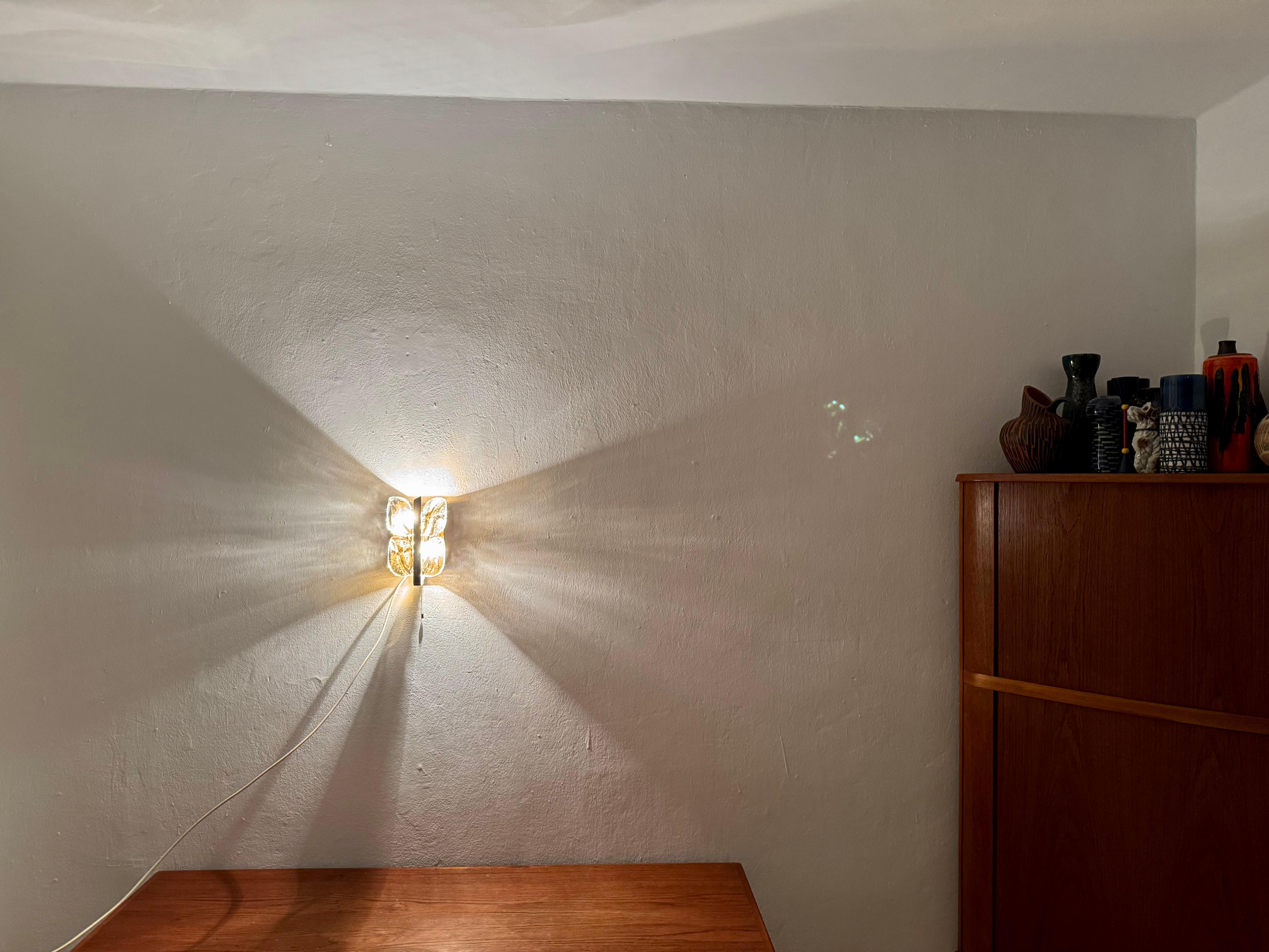 Lámpara de pared de cristal Ice de J.T. Kalmar en venta 1