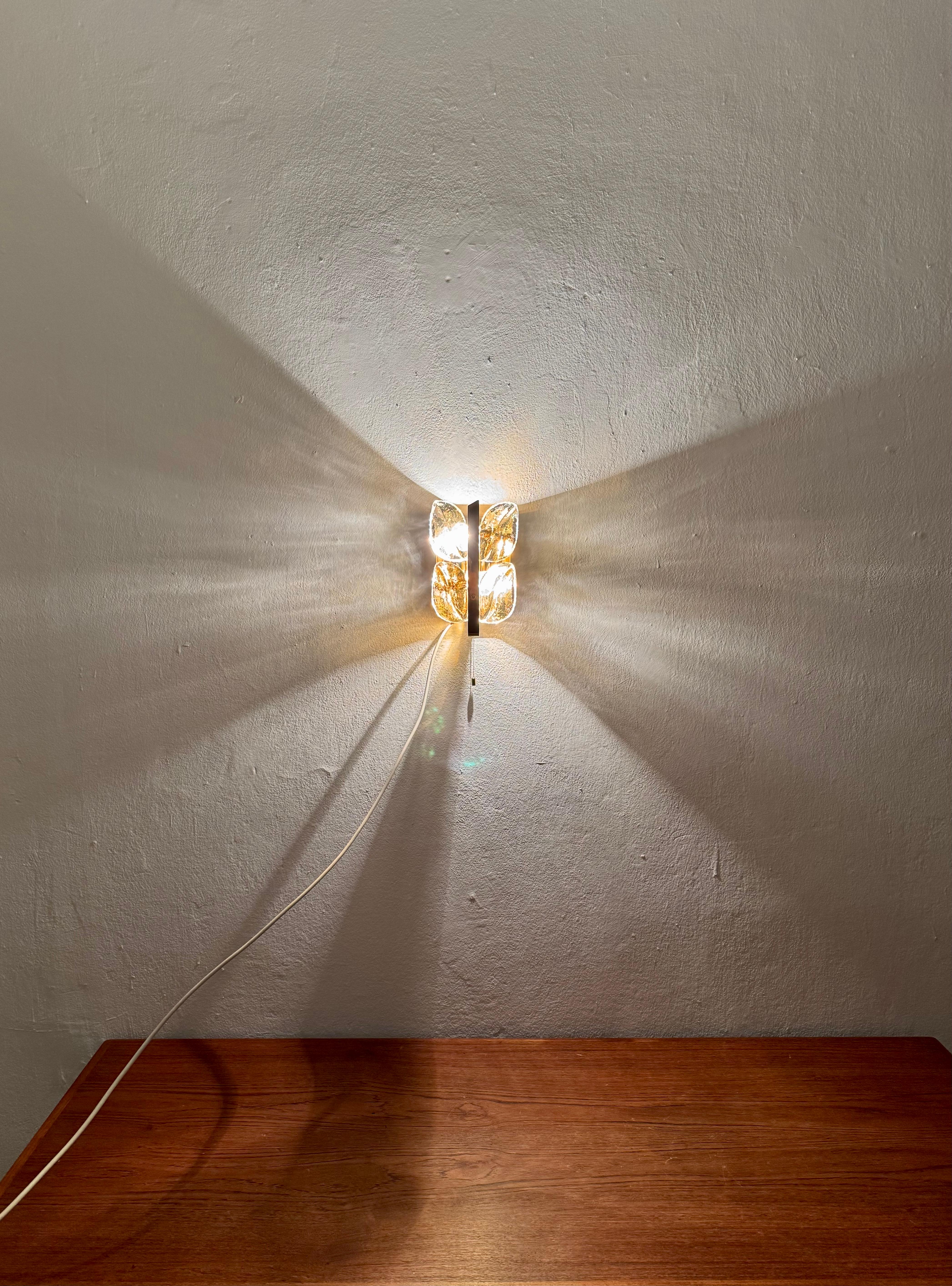 Lámpara de pared de cristal Ice de J.T. Kalmar en venta 2