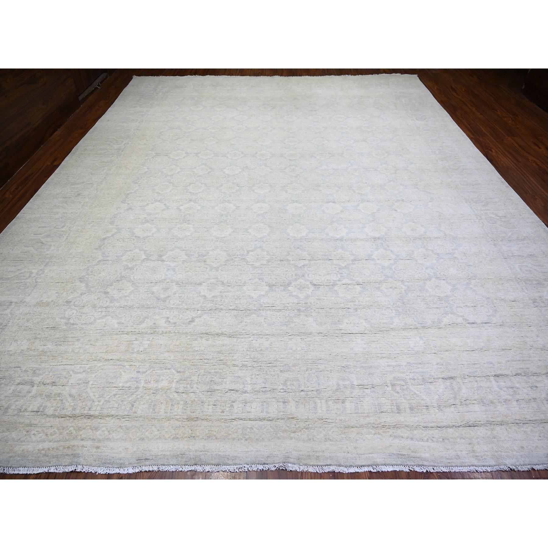 Oushak Tappeto Orientale Peshawar di colore grigio ghiaccio in pura lana annodata a mano e con lavaggio bianco 11'9