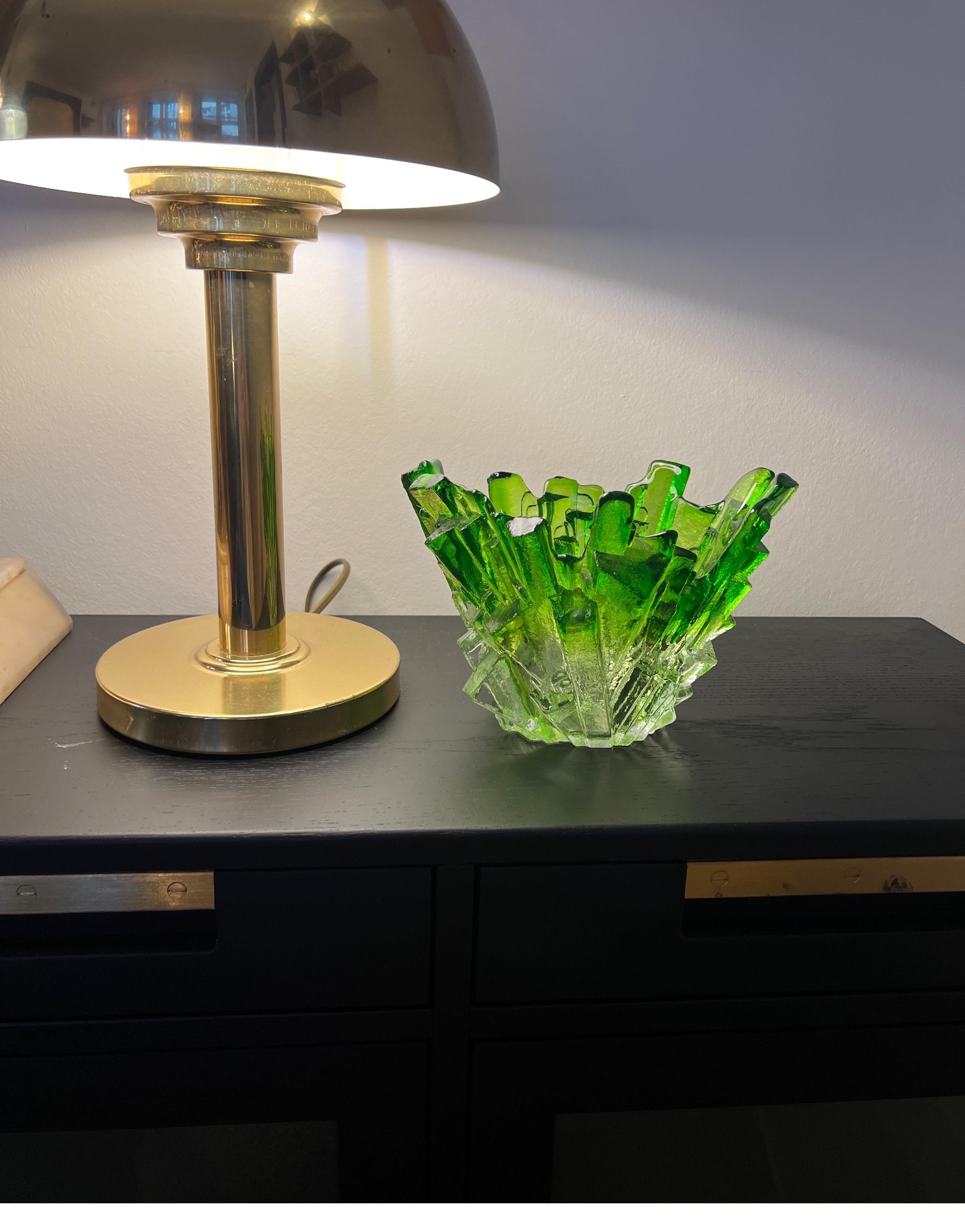 „ICE“ Green glass bowl, by Tapio Wirkkala for Humppila, Finland 196o‘s.

 In Good Condition In Basel, BS