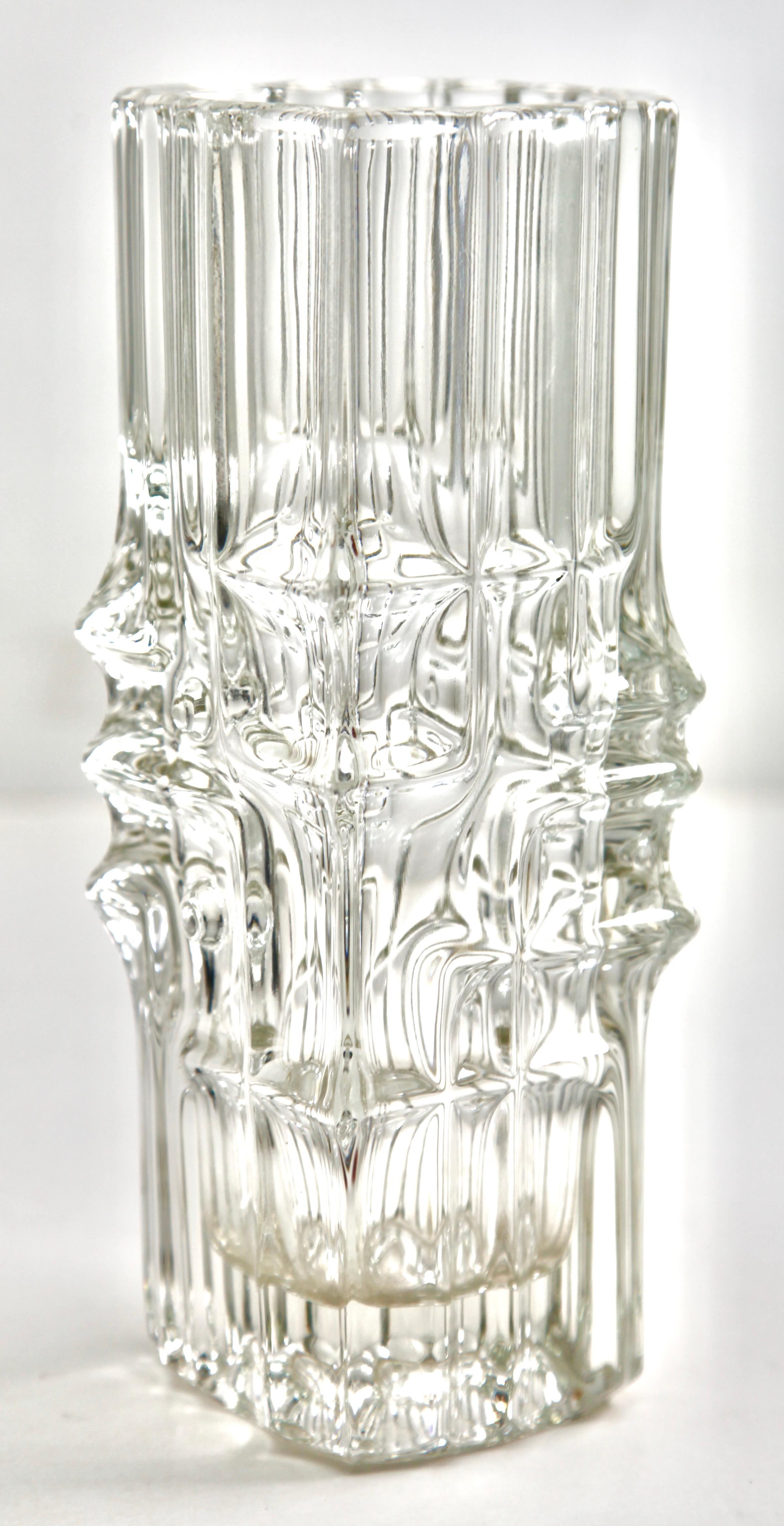 Molded Ice Melting Vase 617 by Vladislaw Urban for Rosice Glass Tsjechoslowakia, 1968 For Sale