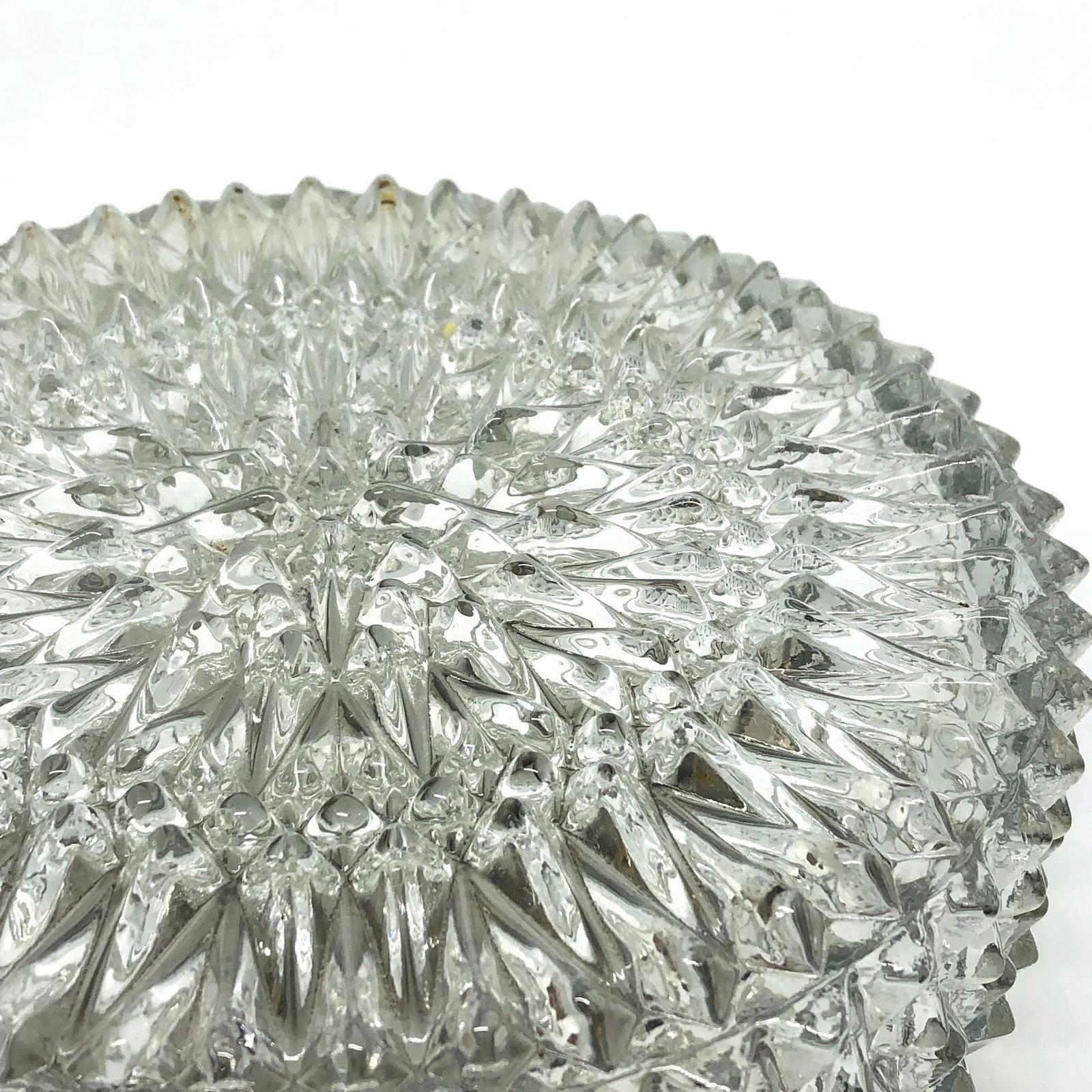Ice Pattern Clear Glass Flush Mount Ceiling Light, 1960s, Italy In Good Condition In Nuernberg, DE
