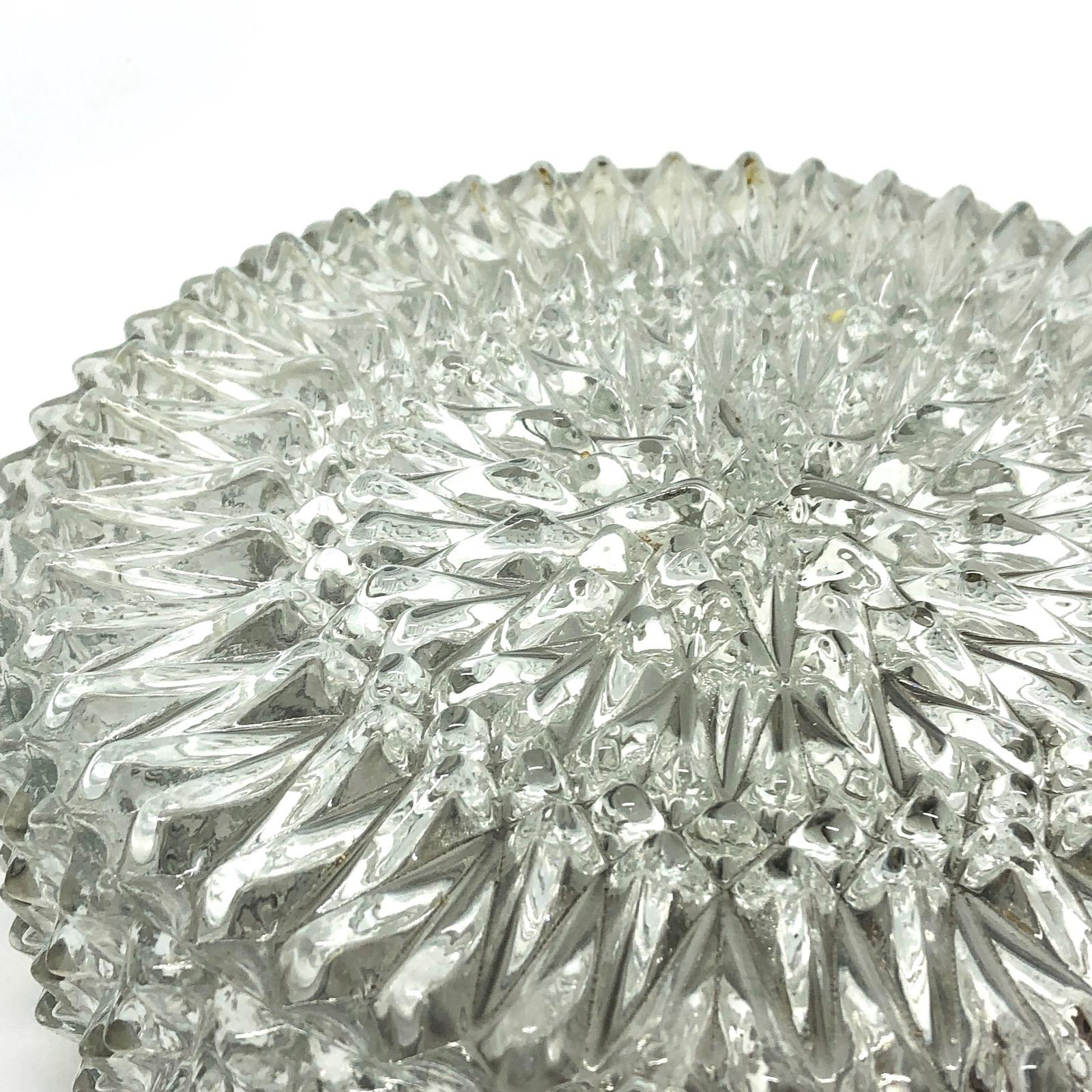Mid-20th Century Ice Pattern Clear Glass Flush Mount Ceiling Light, 1960s, Italy