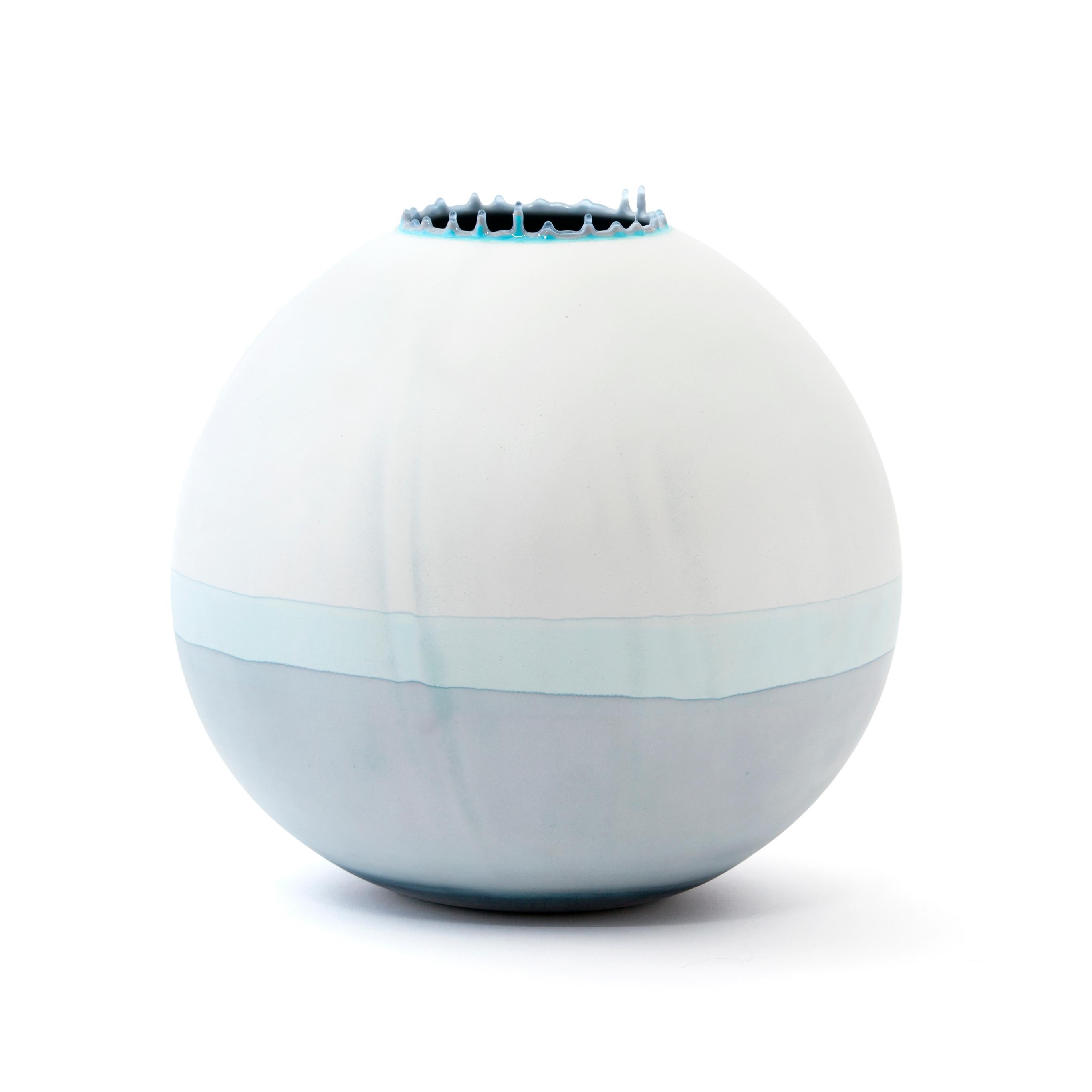 Iceberg Jupiter vase by Elyse Graham.
Dimensions: W 28 x D 28 x H 30.5 cm.
Materials: plaster, resin.
Molded, dyed, and finished by hand in LA. Customization.
Available.
All pieces are made to order.

This collection of vessels is inspired by