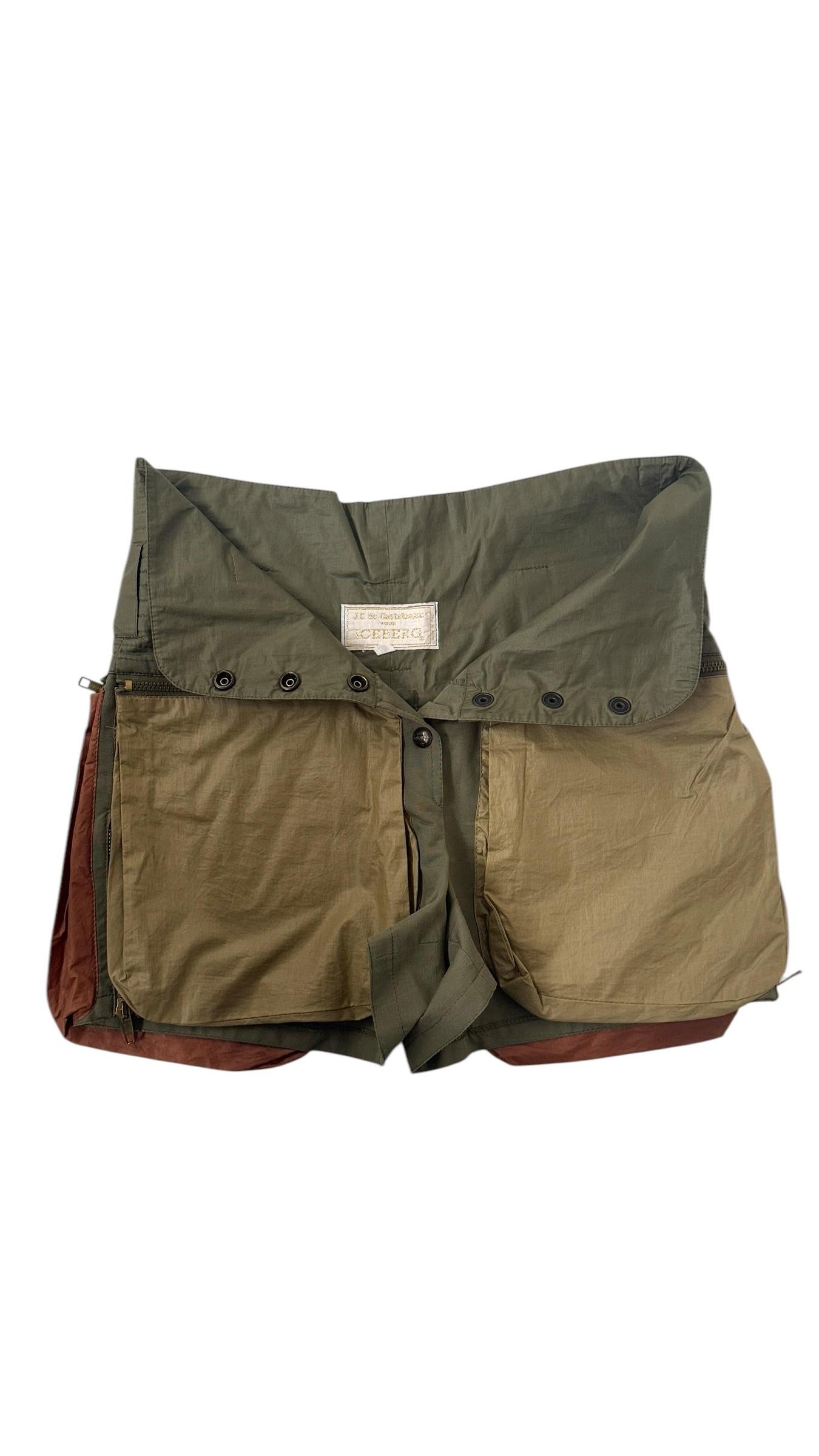 Pantalón corto técnico multibolsillos Iceberg en venta 1