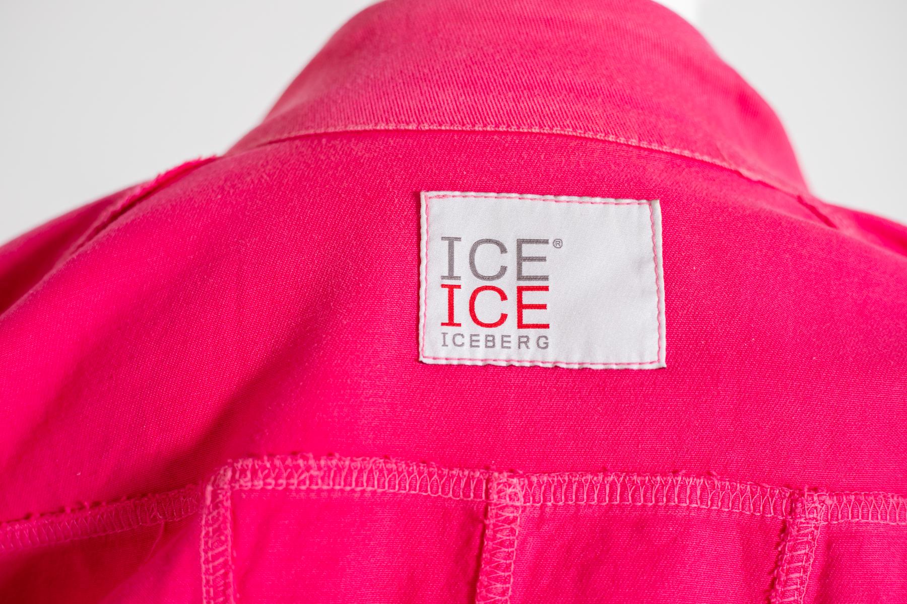 Iceberg Vintage Short Jacket in Fuchsia Cotton For Sale 5