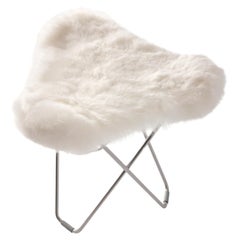 Iceland Flying Goose Footstool di Cuero Design