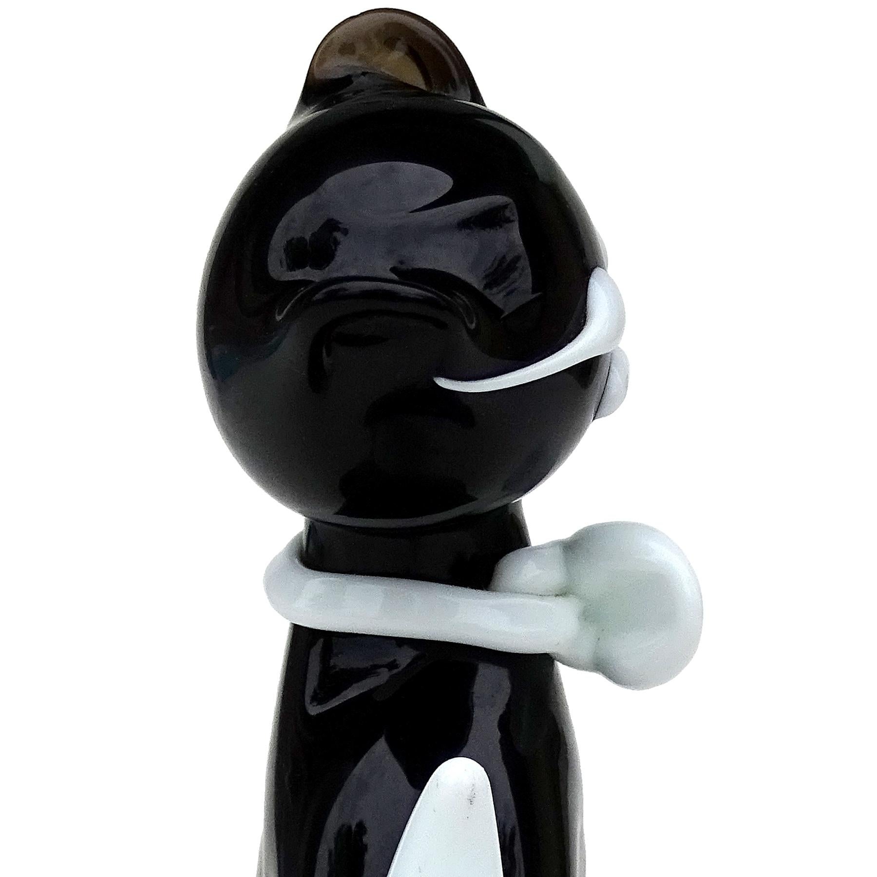 Venezuelan Cat Paperweight Figurine Black White Art Glass Abstract Signed ICET Murano  For Sale