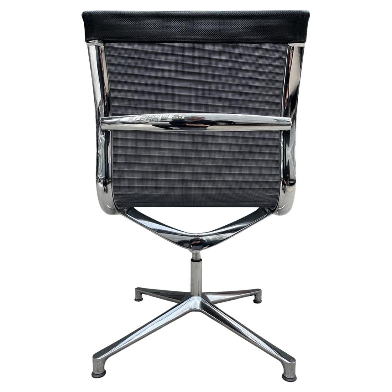 ICf Italian Post Modern Chairs Set of 8 In Good Condition For Sale In BROOKLYN, NY