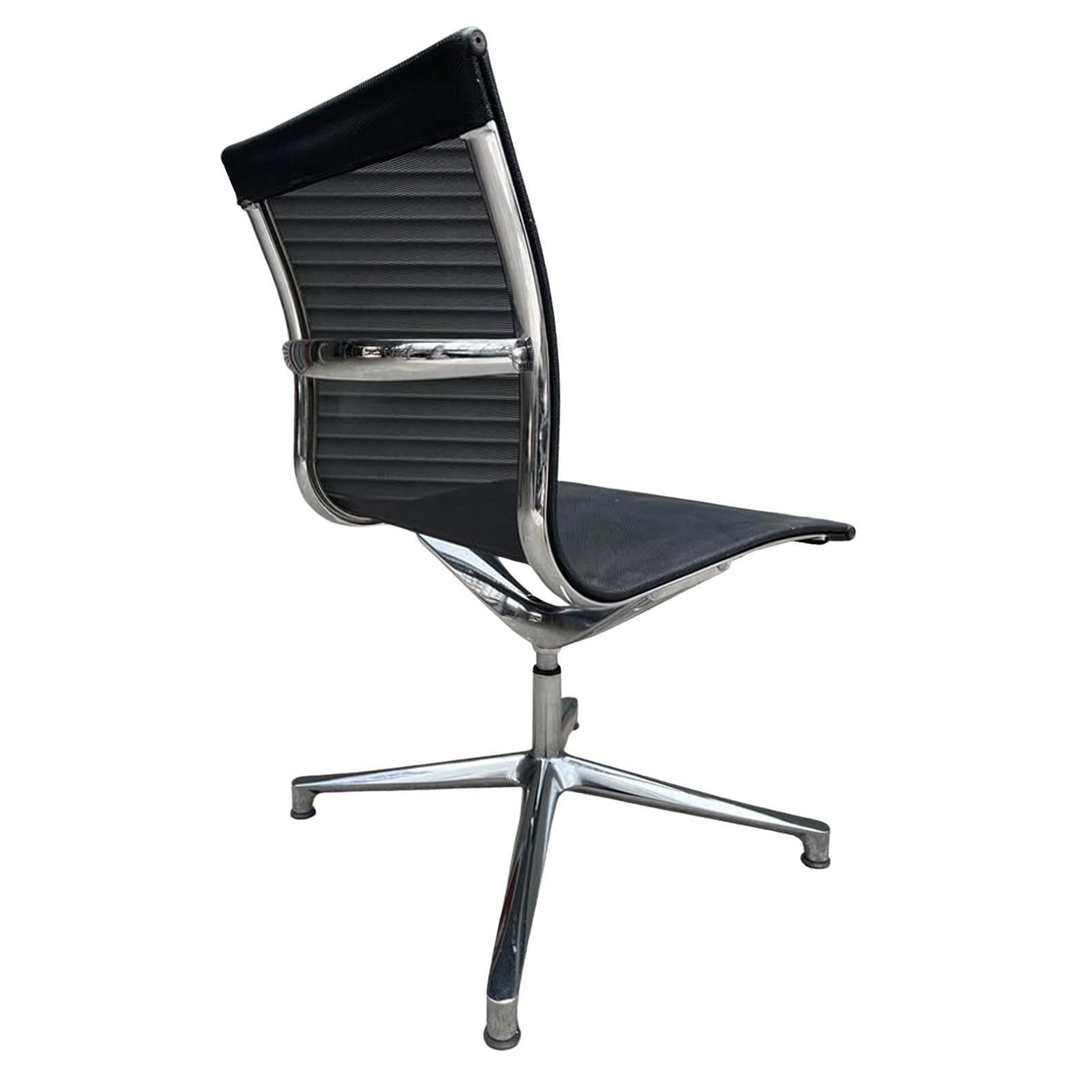 ICf Italian Post Modern Chairs Set of 8 For Sale 2