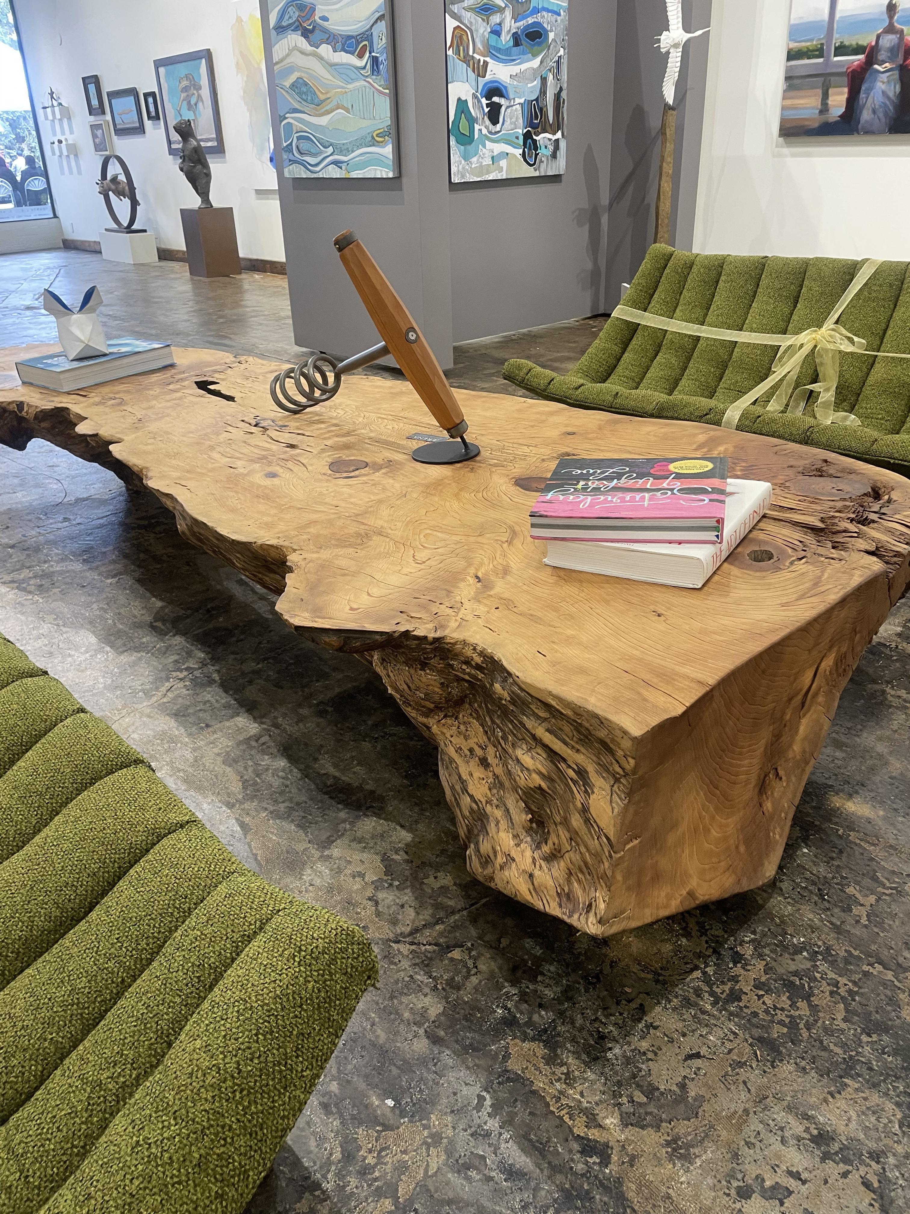 Table de salon Ichabod par A Richard Von Saal Neuf - En vente à Napa, CA