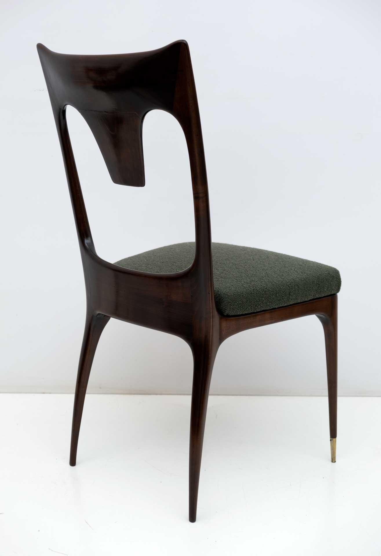 Ico & Luisa Parisi MidCentury Modern Italian Walnut and Bouclè Dining Chairs 50s For Sale 3