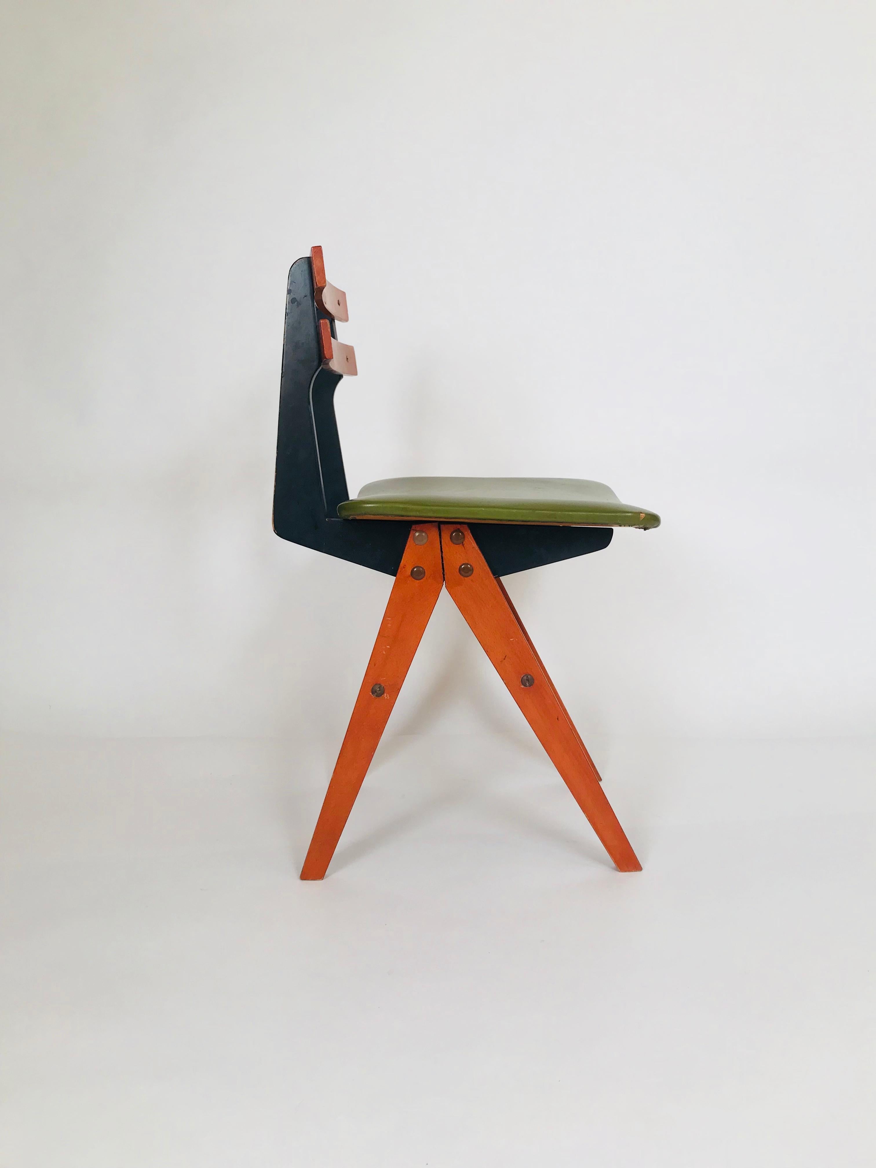 Italian Ico & Luisa Parisi Rare Child's Desk Chair, circa 1960, Italy