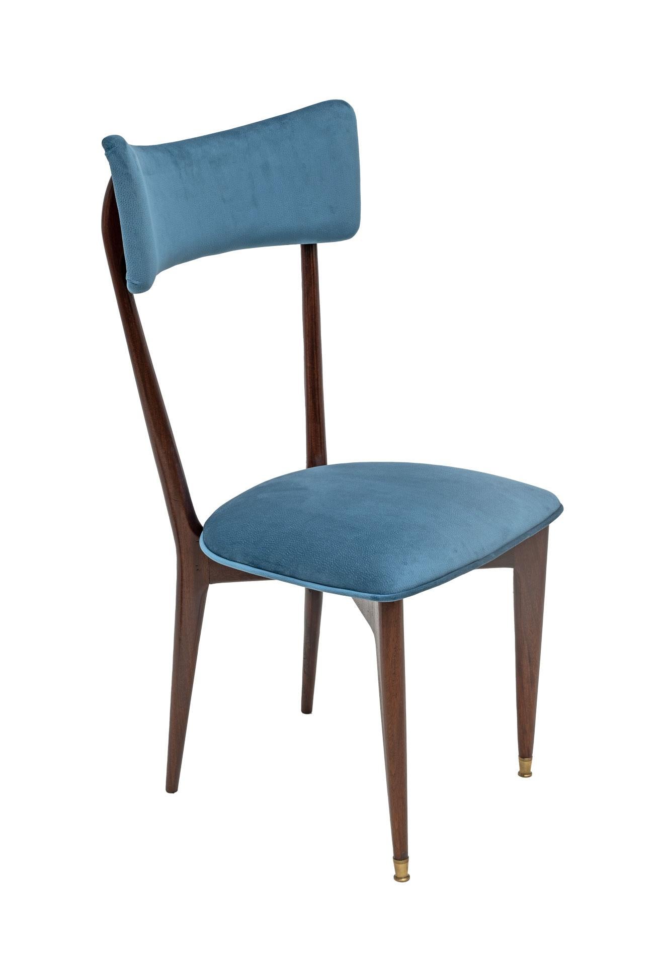 Rare ensemble de six chaises de salle à manger en velours de style mi-siècle moderne, Ico & Luisa Parisi, années 50 Bon état - En vente à Puglia, Puglia